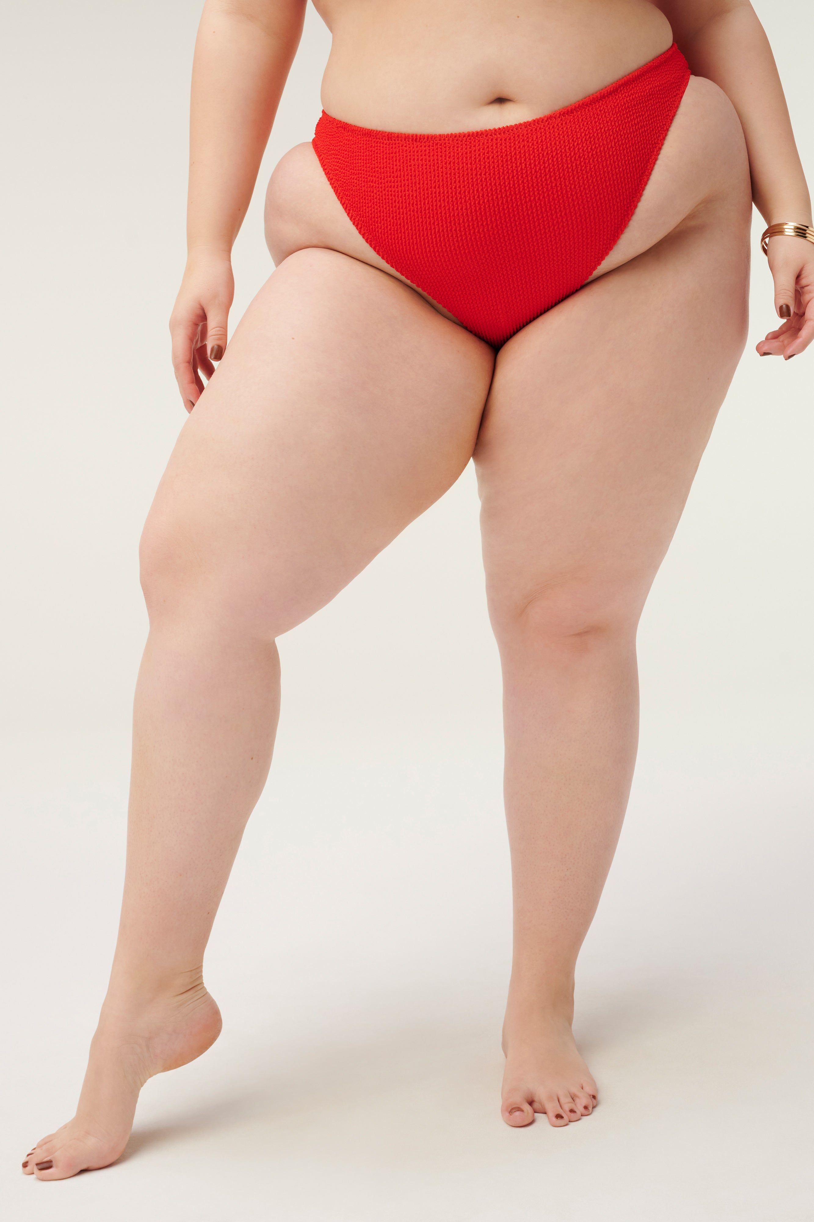 ALWAYS FITS BETTER BIKINI BOTTOMS | BRIGHT POPPY002 sold by Good American product image thumbnail 14