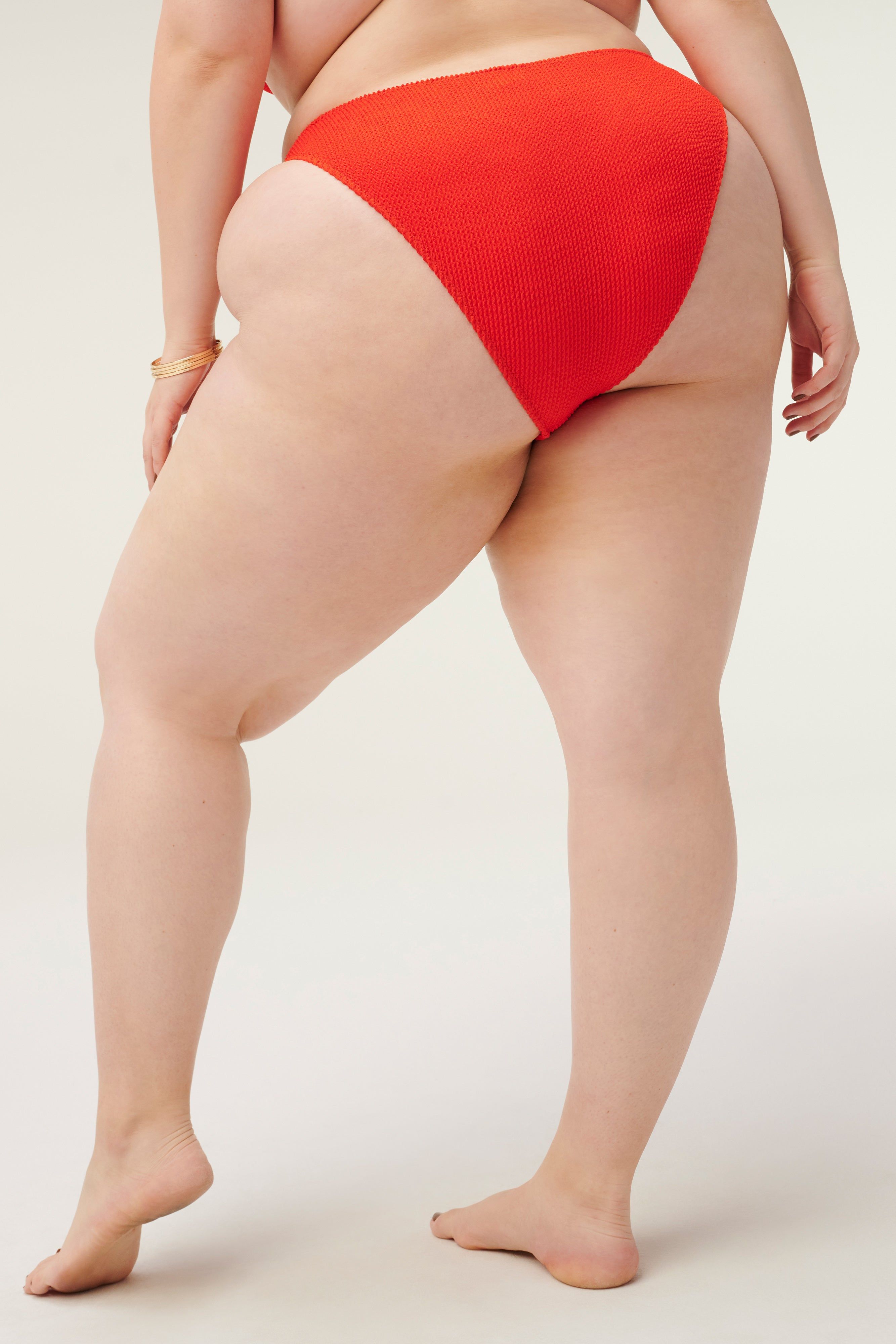 ALWAYS FITS BETTER BIKINI BOTTOMS | BRIGHT POPPY002 sold by Good American product image thumbnail 16