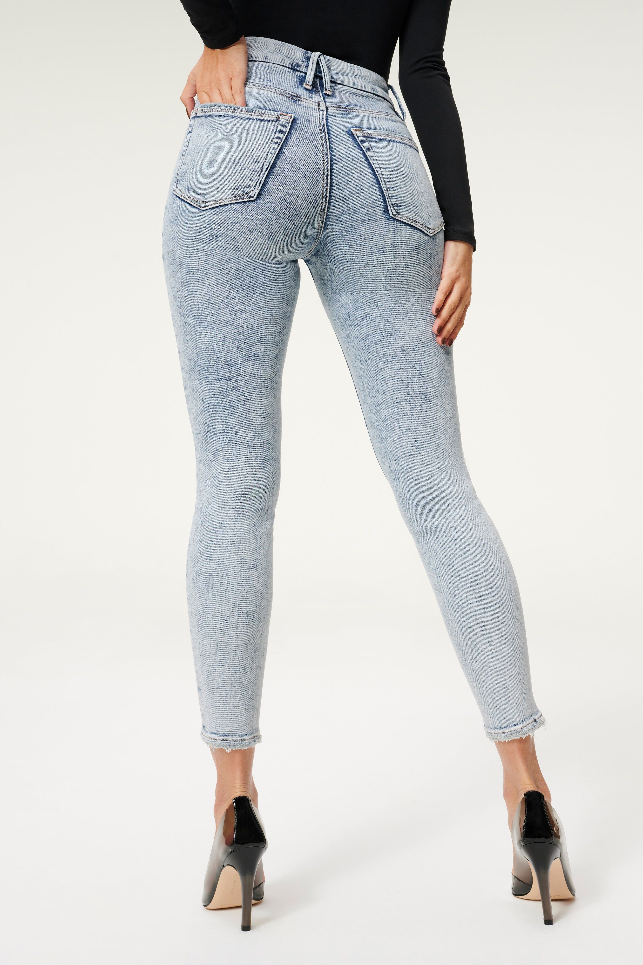 GOOD LEGS CROPPED JEANS | BLUE837 sold by Good American product image thumbnail 12