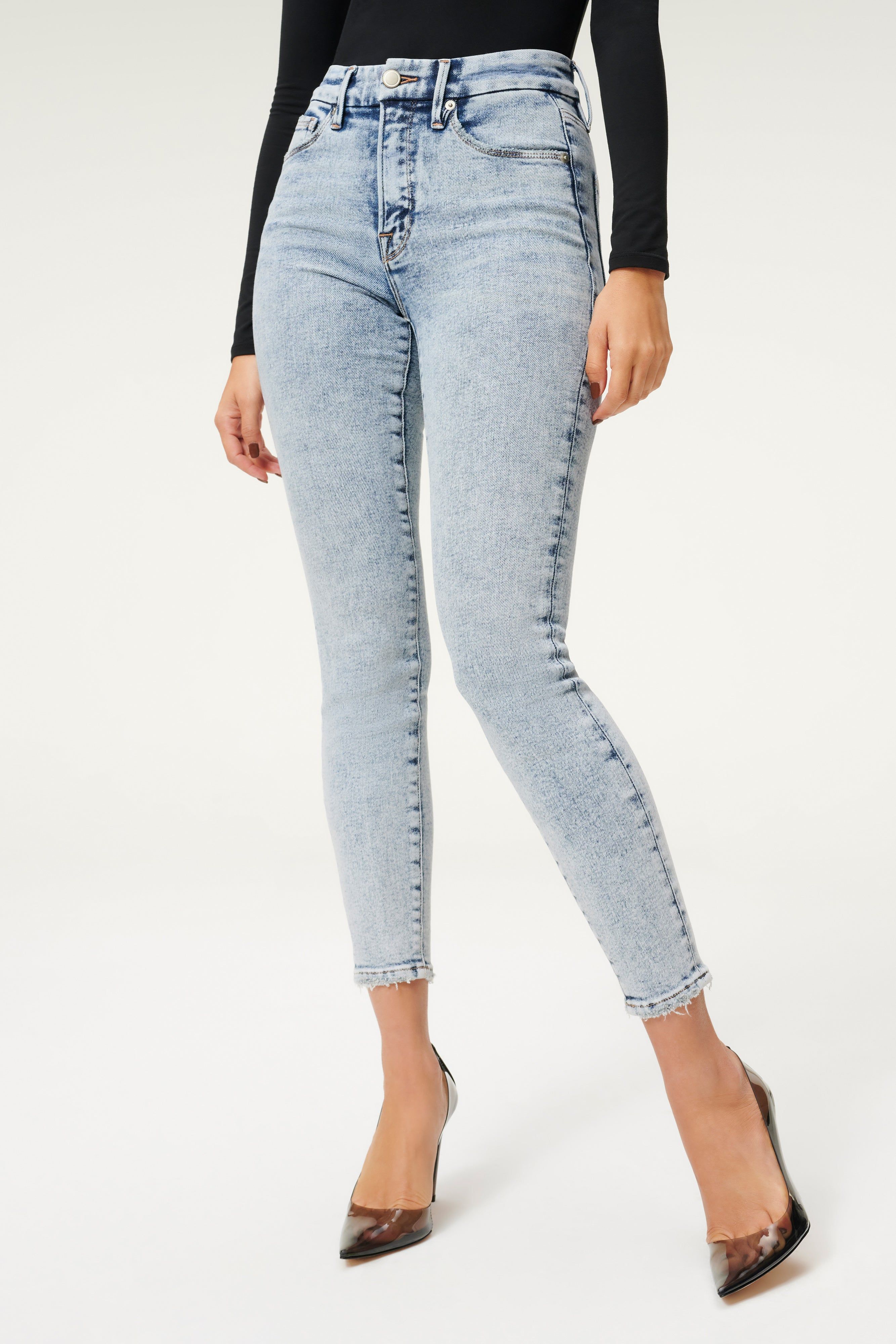GOOD LEGS CROPPED JEANS | BLUE837 sold by Good American product image thumbnail 11
