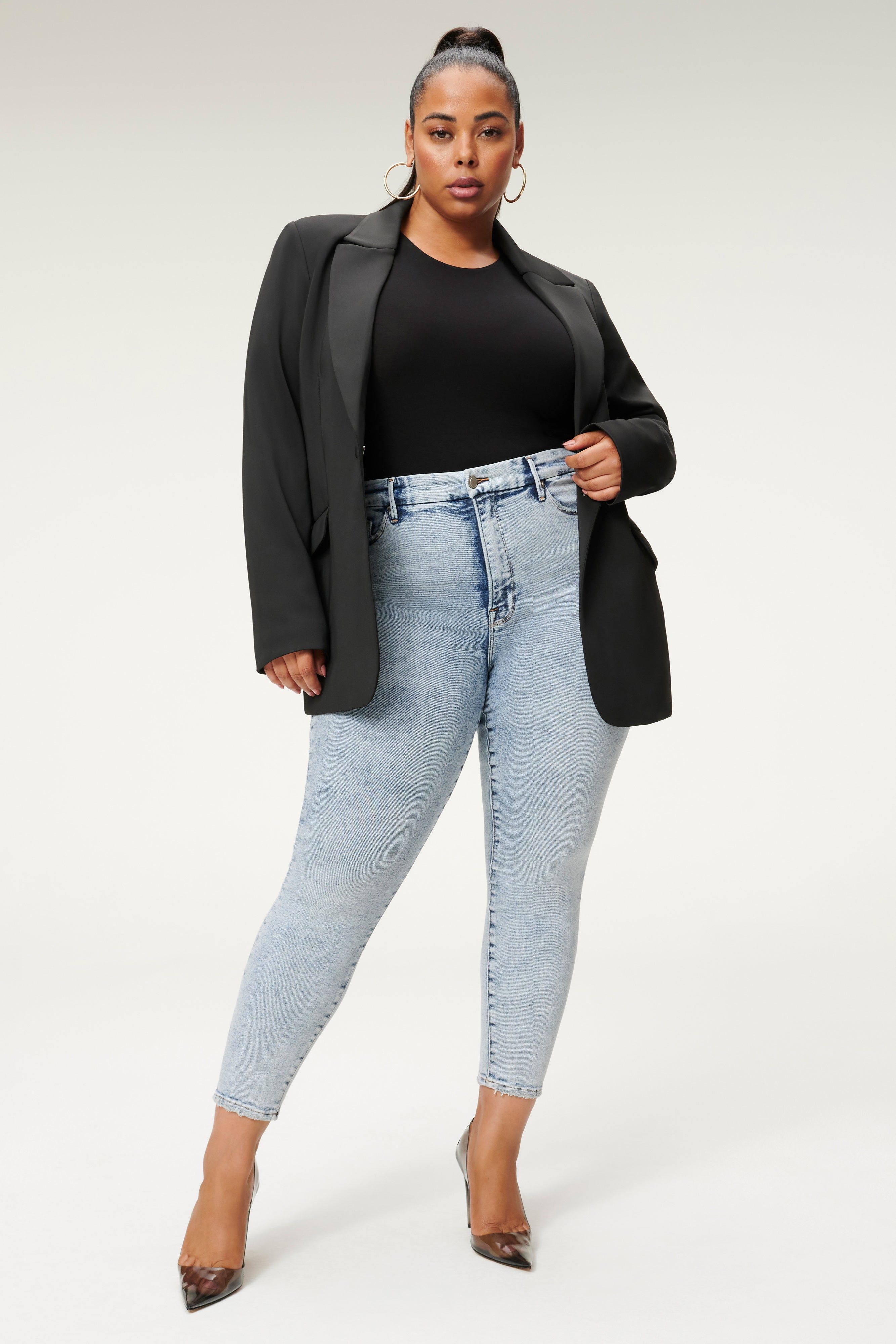 GOOD LEGS CROPPED JEANS | BLUE837 sold by Good American product image thumbnail 15