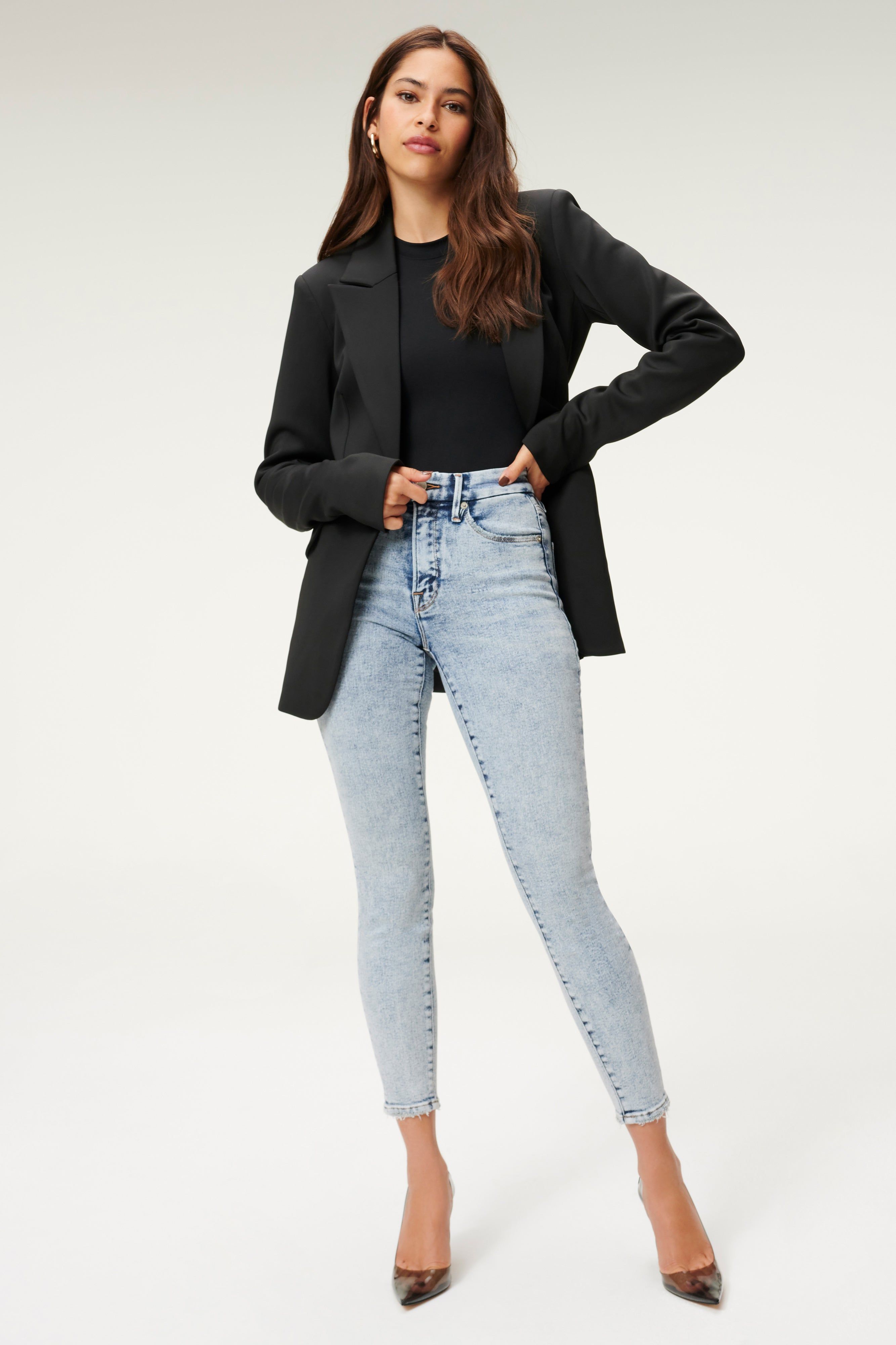 GOOD LEGS CROPPED JEANS | BLUE837 sold by Good American product image thumbnail 5