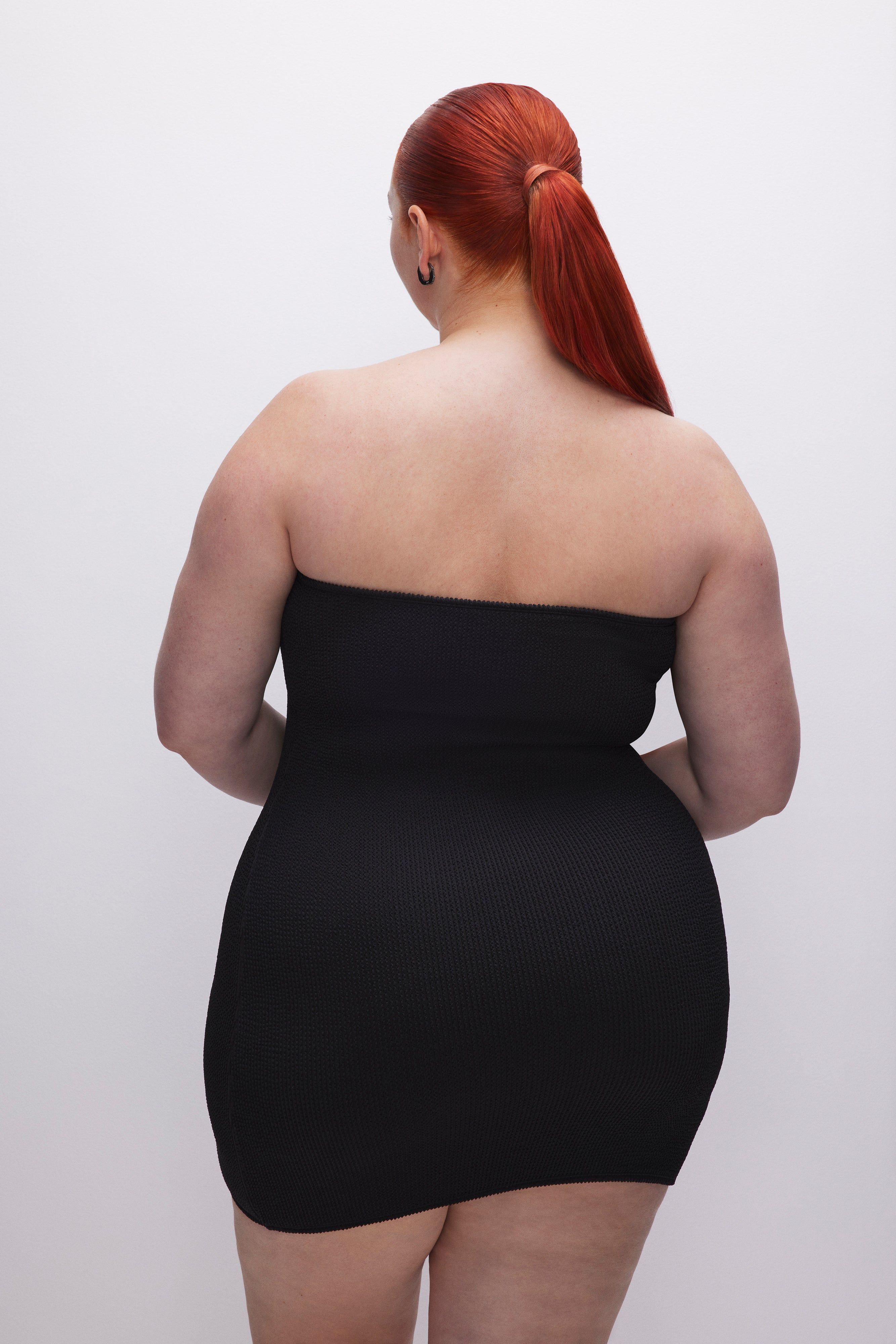 ALWAYS FITS TUBE DRESS | BLACK001 sold by Good American product image thumbnail 4