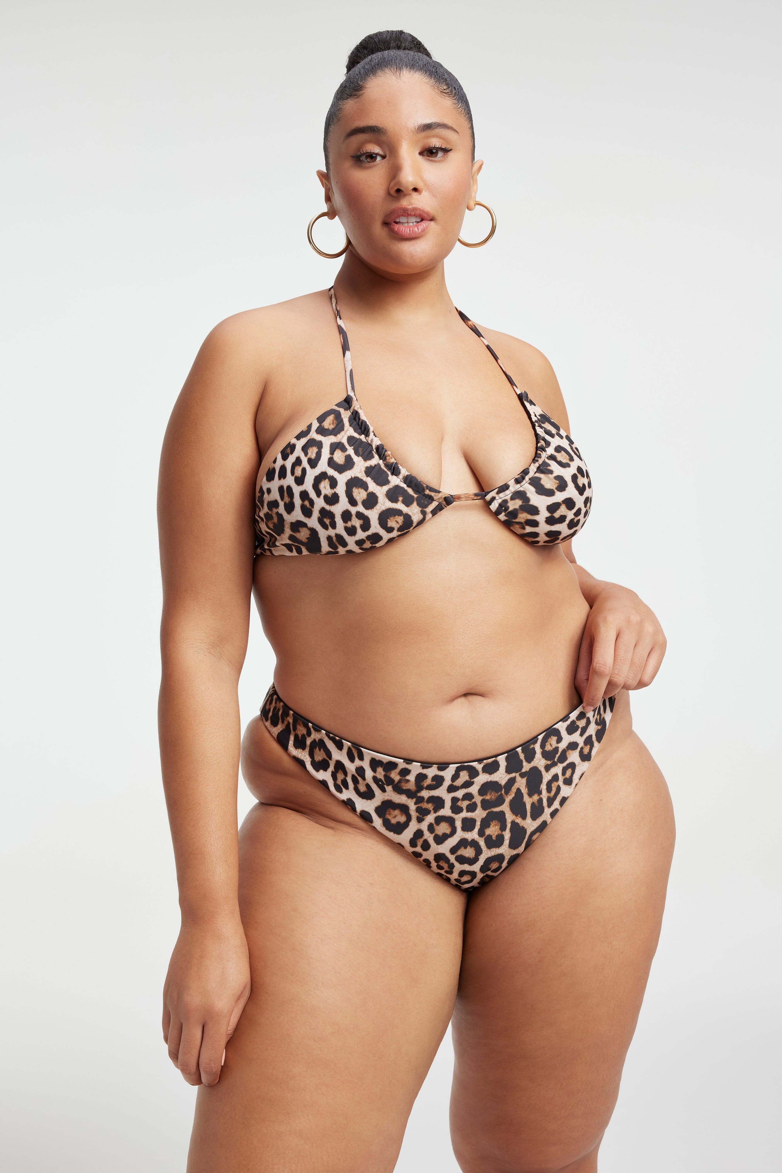 REVERSIBLE RUCHED BIKINI TOP | LEOPARDREVERSE001 sold by Good American