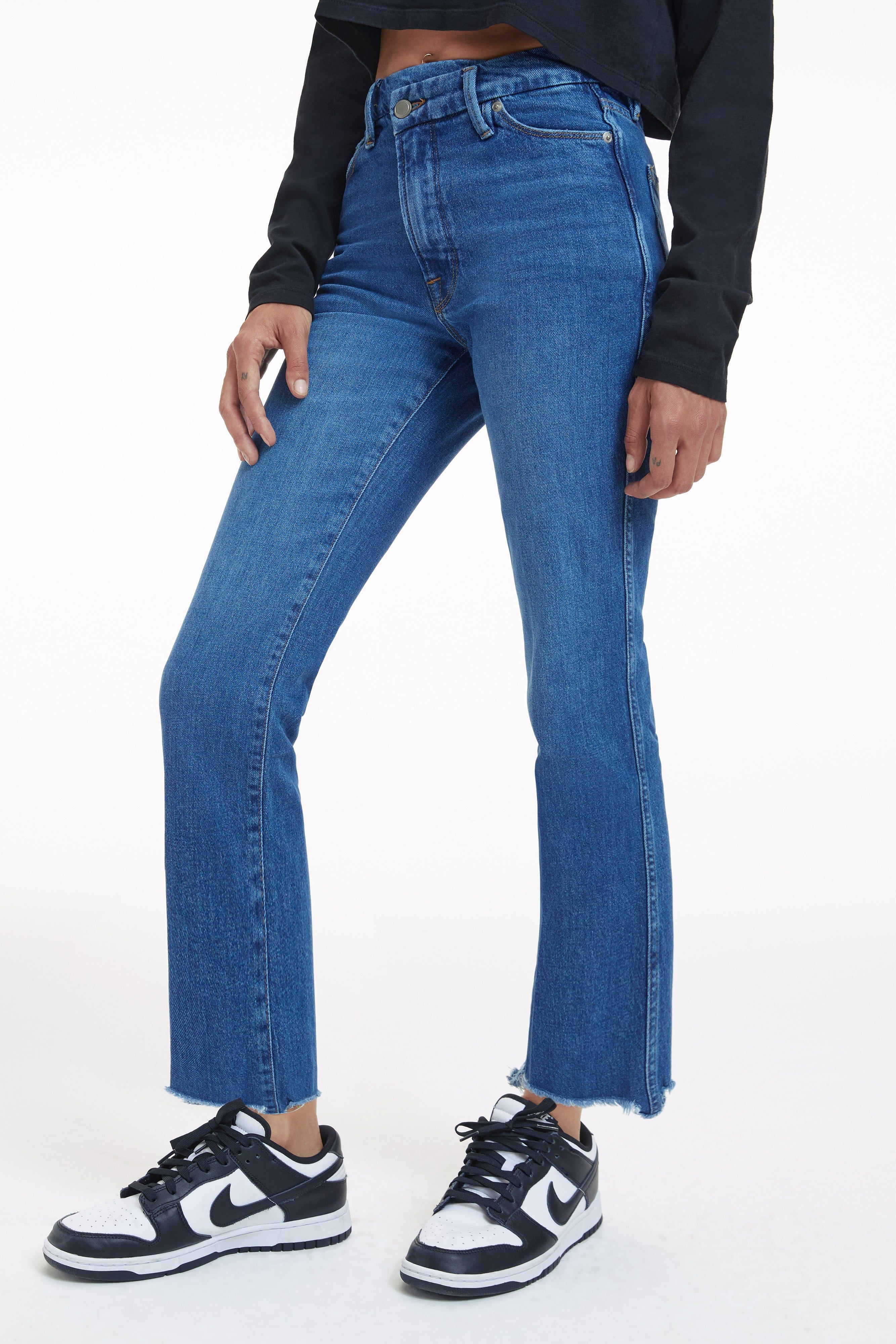 GOOD CURVE STRAIGHT JEANS | INDIGO125 sold by Good American product image thumbnail 11