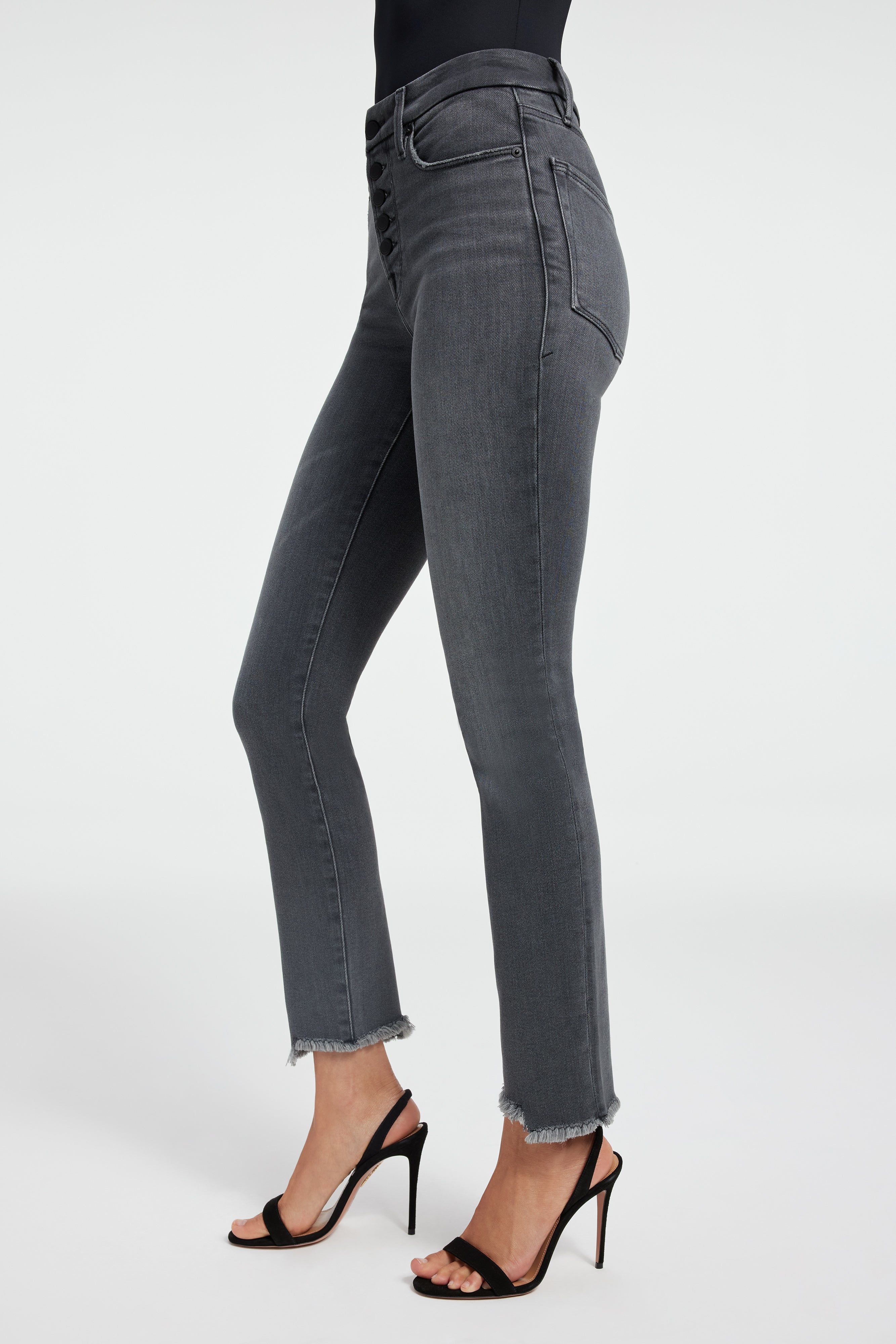 GOOD LEGS CIGARETTE JEANS| BLACK214 sold by Good American product image thumbnail 3