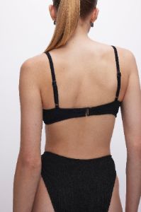 ALWAYS FITS TWIST BIKINI TOP | BLACK001 sold by Good American
