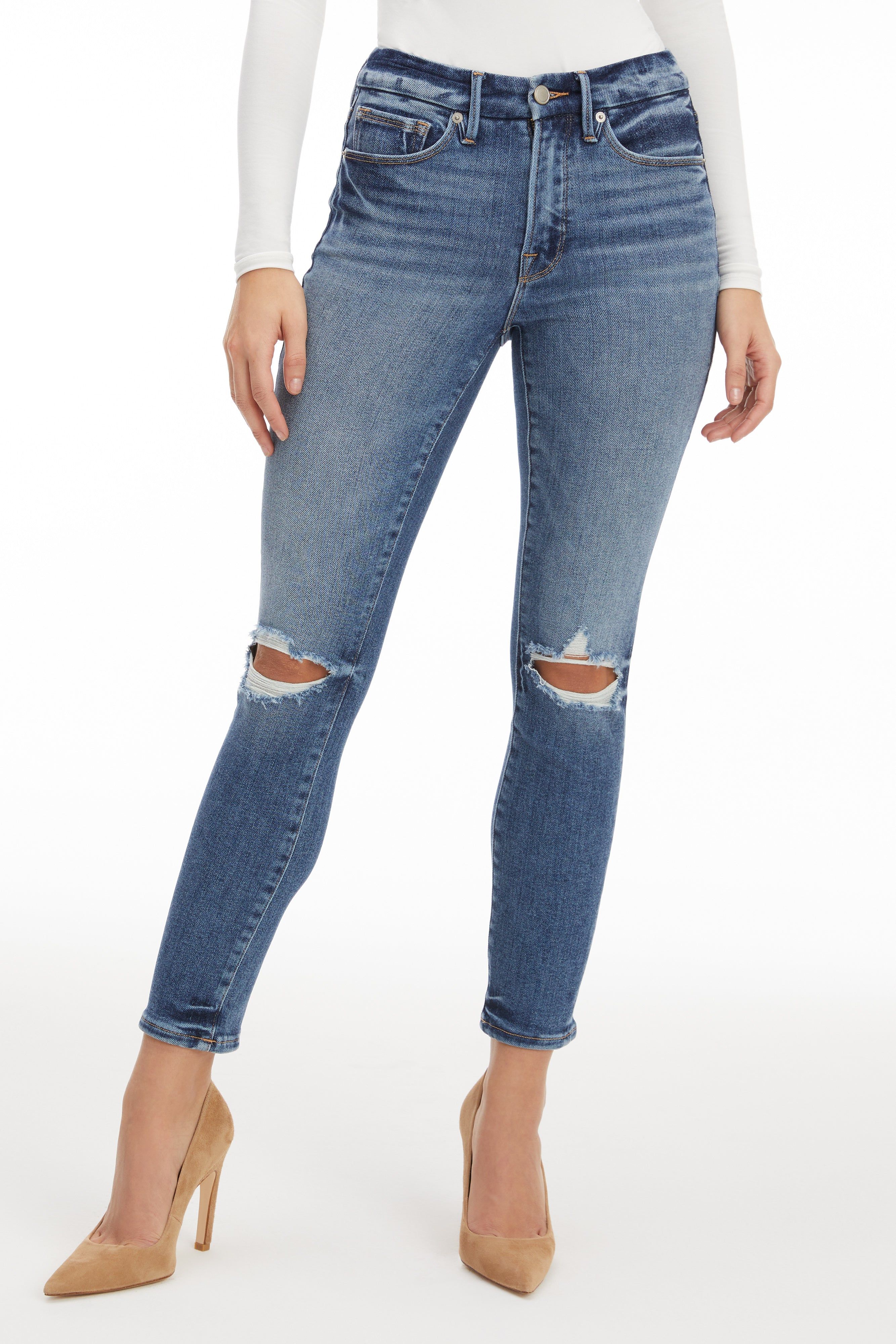 GOOD LEGS CIGARETTE JEANS | BLUE673 sold by Good American product image thumbnail 2