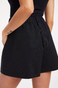 WEEKEND SHORTS | BLACK001 sold by Good American