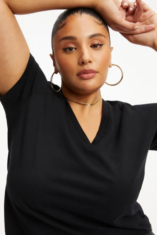 COTTON CLASSIC V-NECK TEE | BLACK001 sold by Good American