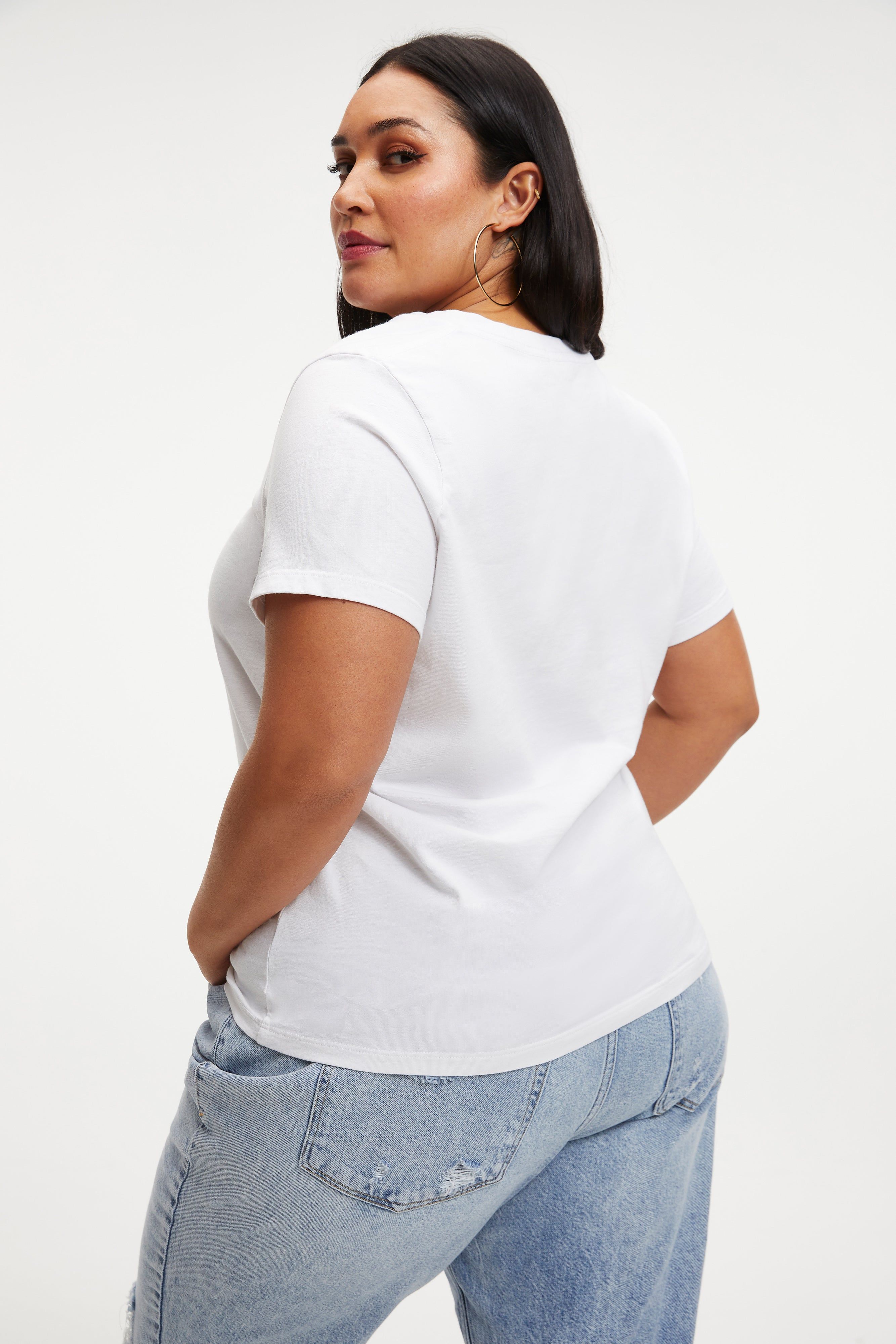 COTTON CLASSIC V-NECK TEE | WHITE001 sold by Good American product image thumbnail 4