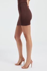 SCUBA MINI SKIRT | DARK COCOA sold by Good American
