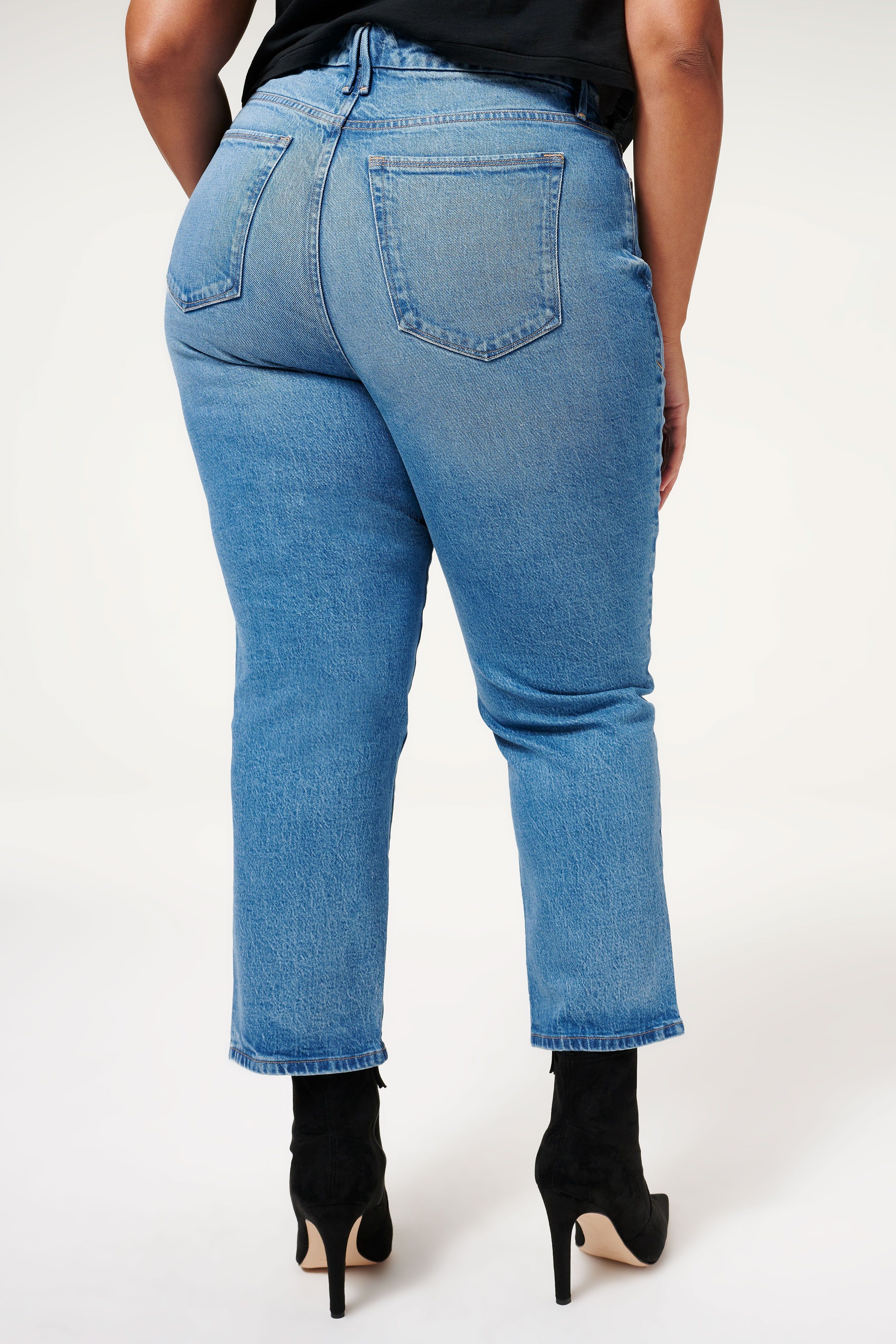 GOOD VINTAGE JEANS | BLUE942 sold by Good American product image thumbnail 10