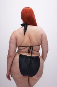 RUCHED HALTER BIKINI TOP | BLACK001 sold by Good American
