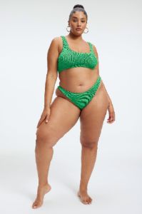 ALWAYS FITS METALLIC SCOOP TOP | SUMMER GREEN002 sold by Good American