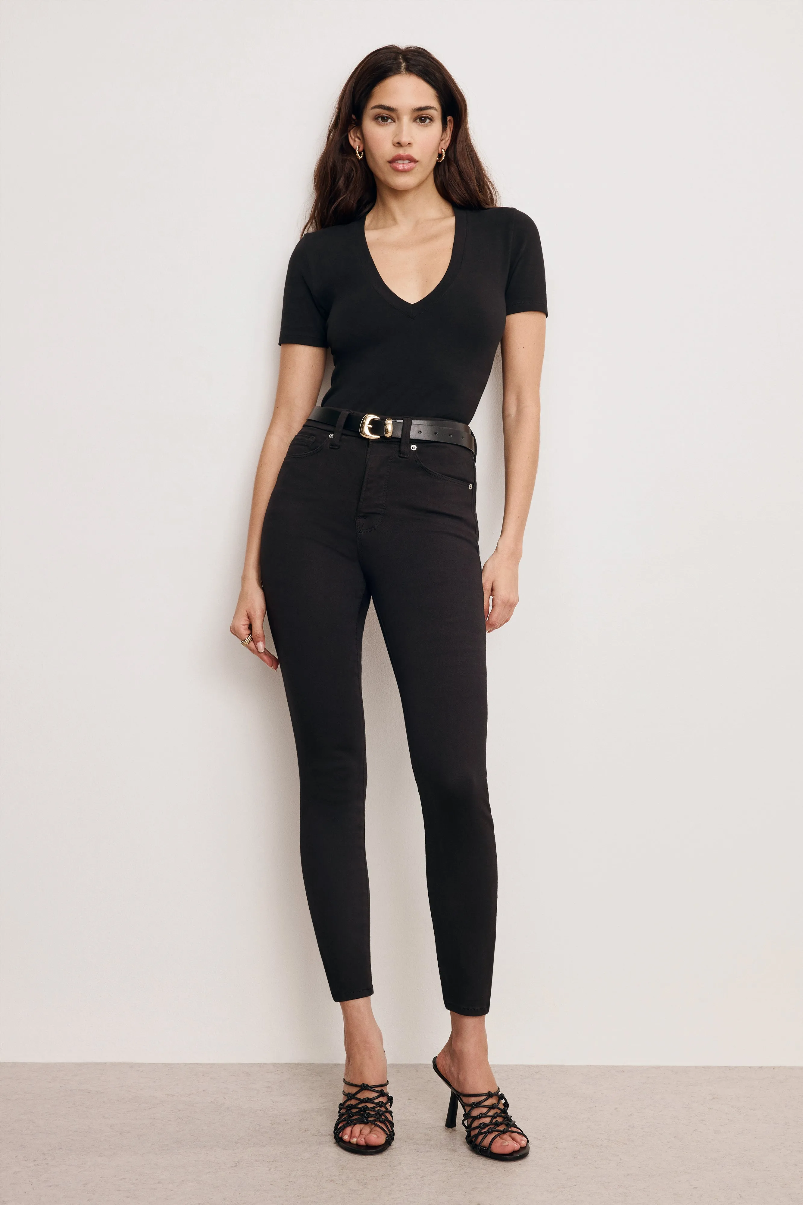 GOOD LEGS SKINNY CROPPED JEANS | BLACK001 sold by Good American