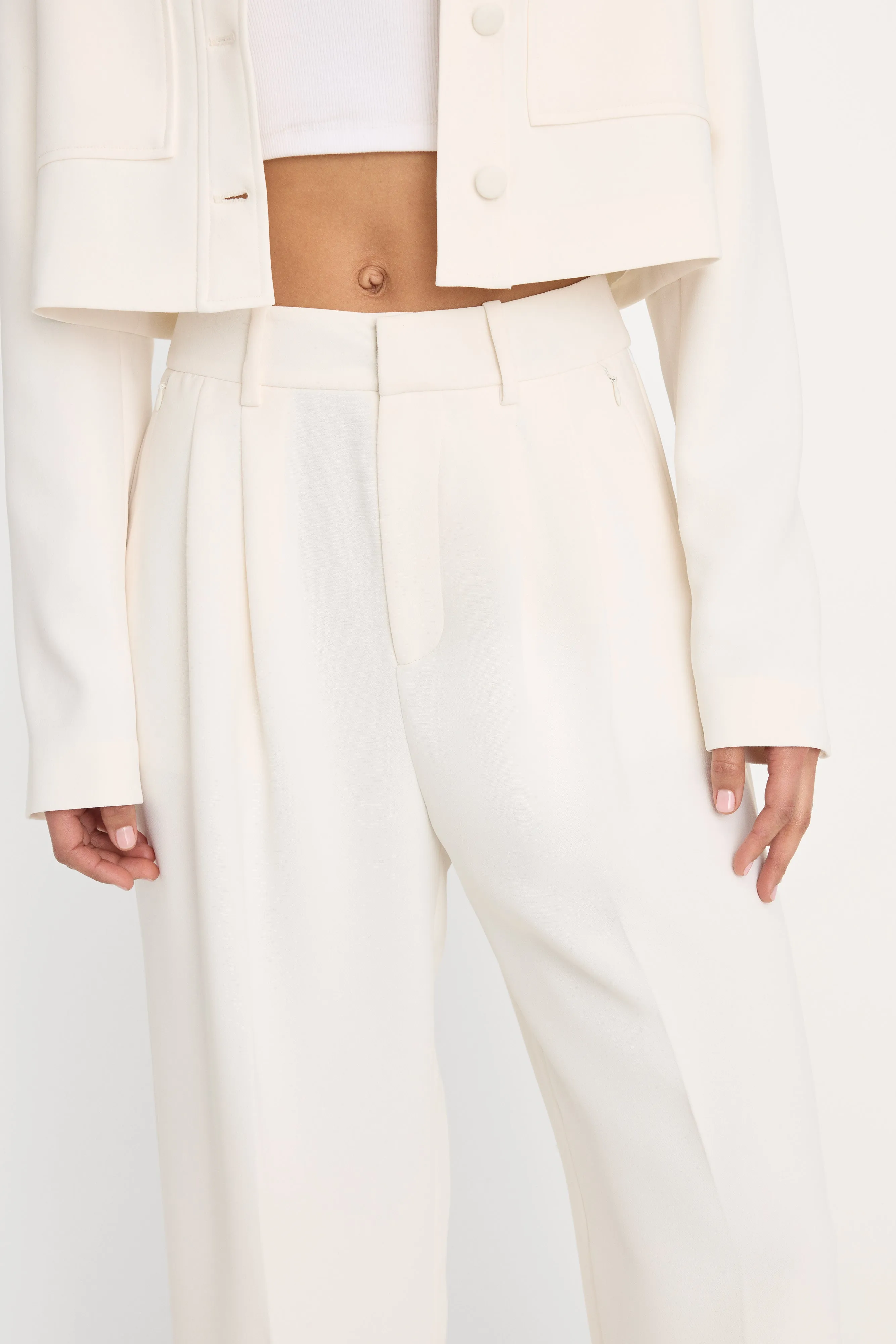 LUXE SUITING HIGH-RISE CROPPED WIDE LEG TROUSER | SOFT SHELL sold by Good American product image thumbnail 5