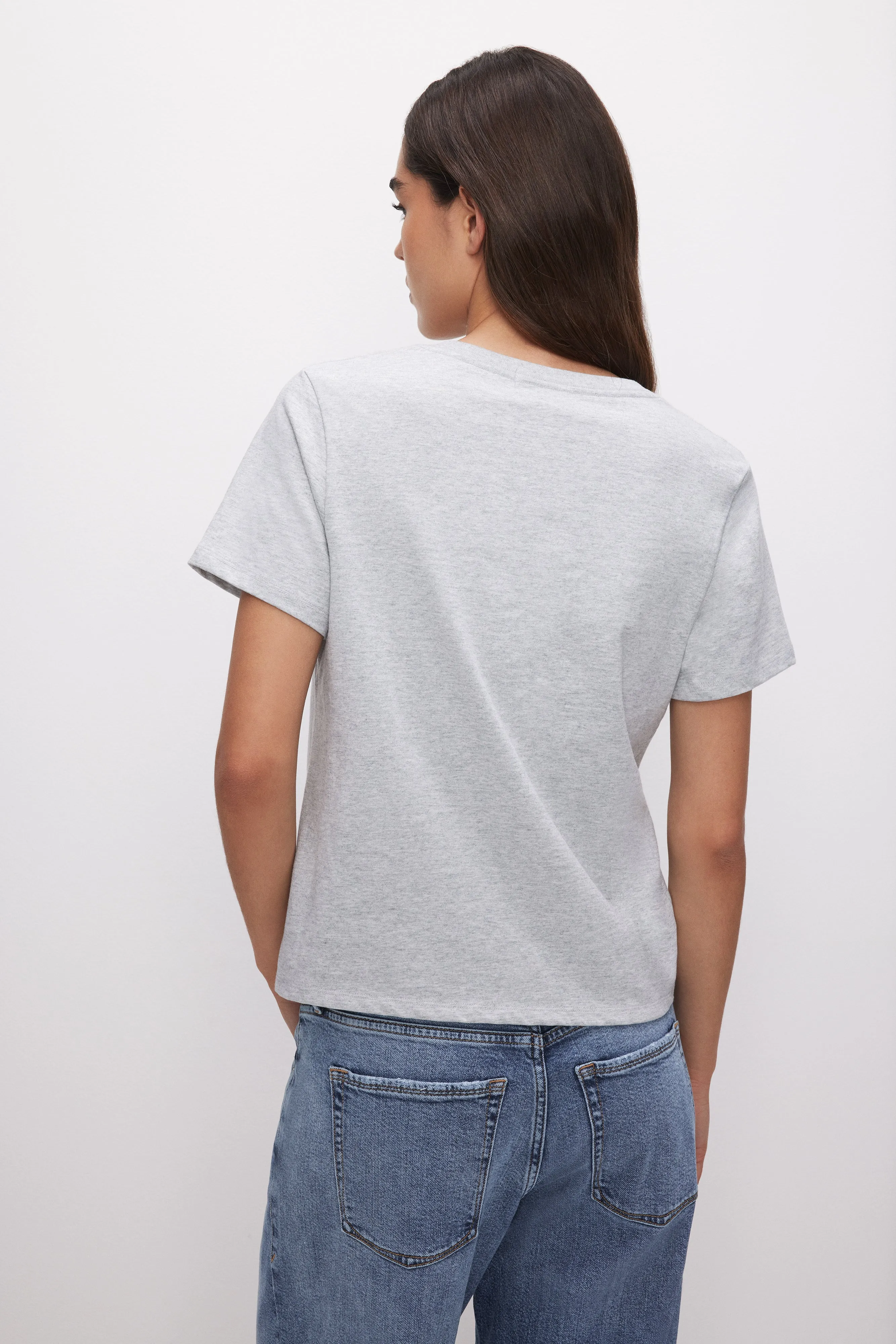 COTTON CLASSIC V-NECK TEE | HEATHER GREY001 sold by Good American product image thumbnail 4