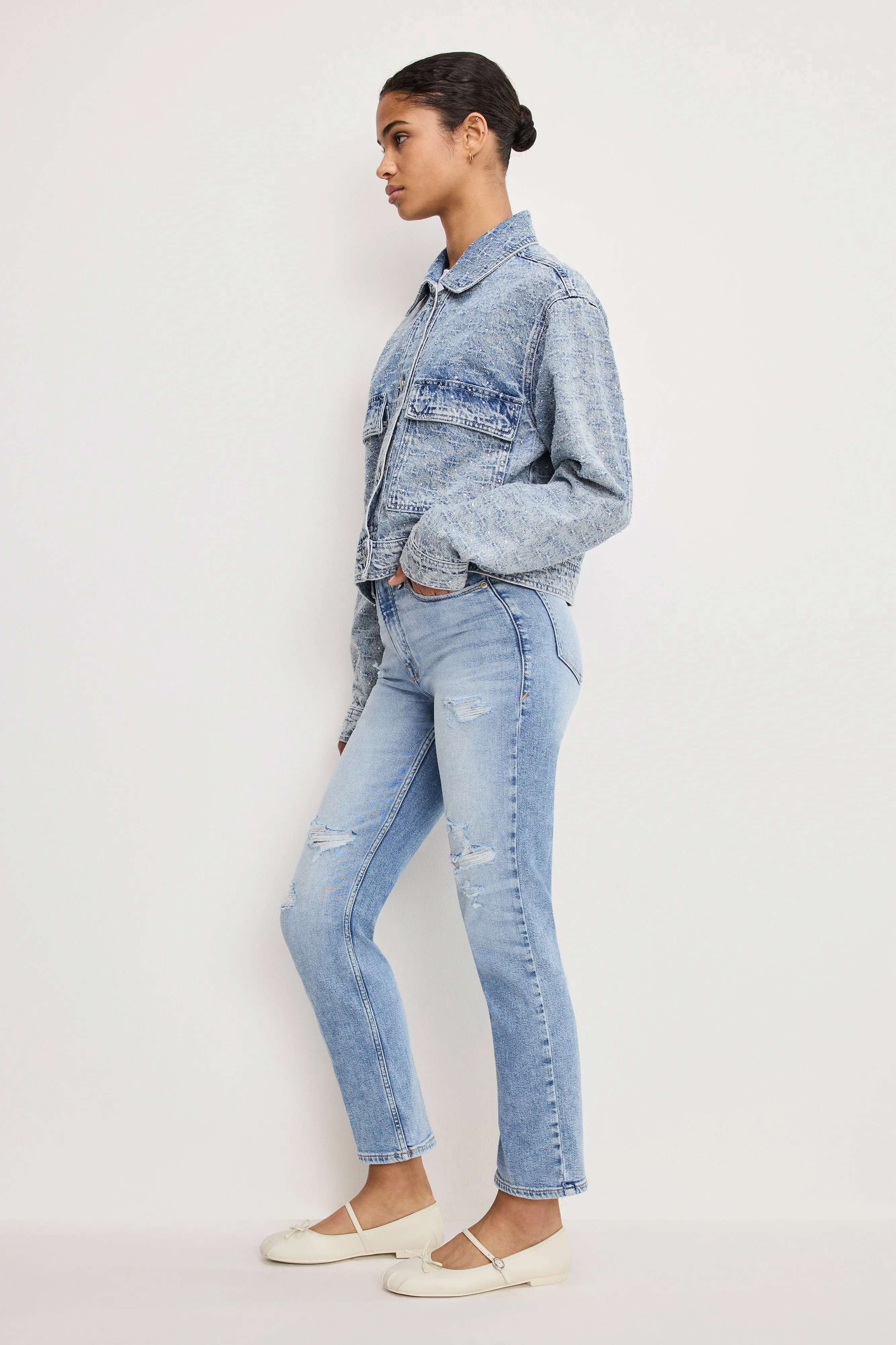 GOOD ICON STRAIGHT ANKLE JEANS | INDIGO1078 sold by Good American product image thumbnail 2