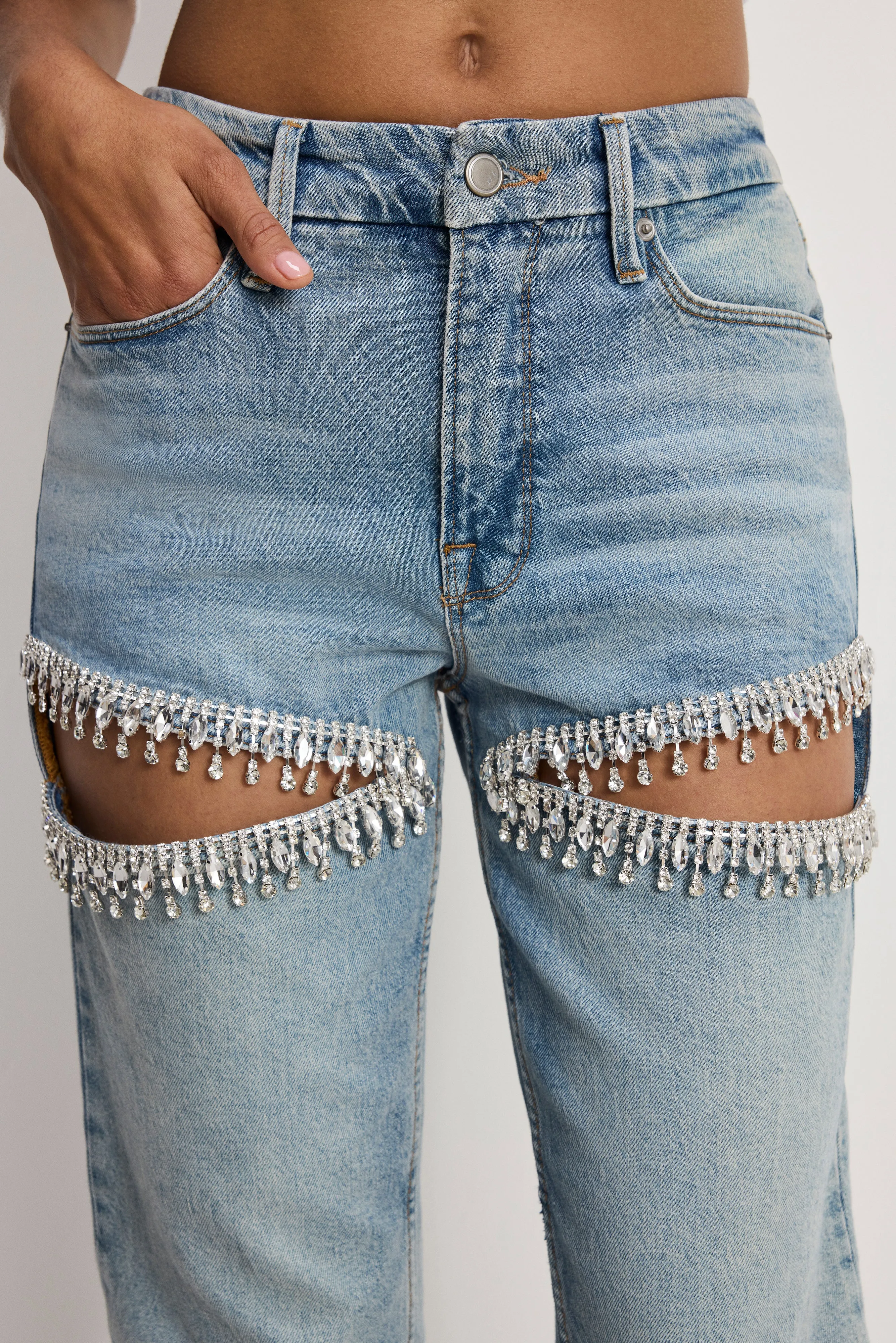 GOOD ICON STRAIGHT DIAMOND JEANS | INDIGO357 sold by Good American product image thumbnail 4