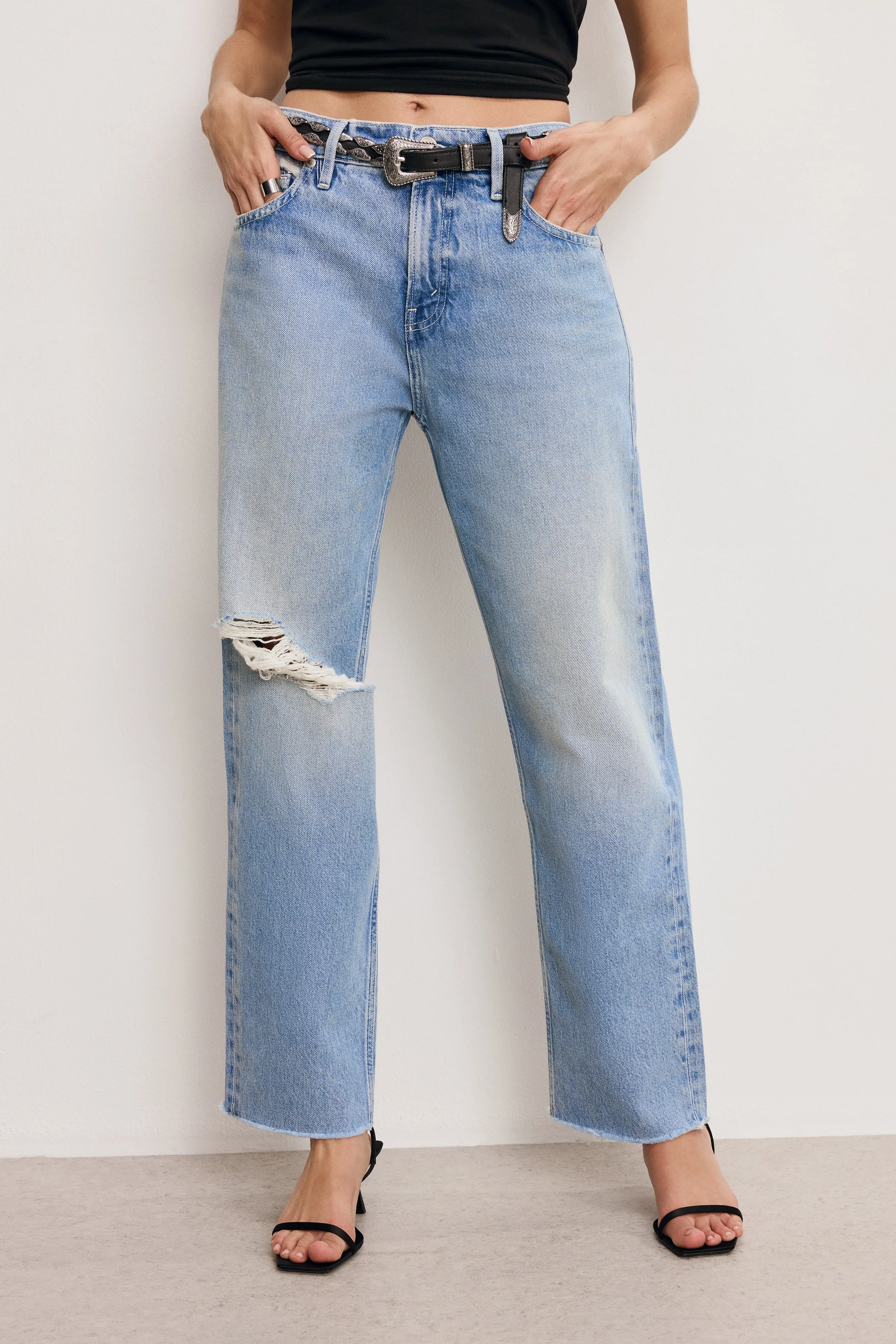 GOOD RELAXED STRAIGHT JEANS | INDIGO887 sold by Good American product image thumbnail 2