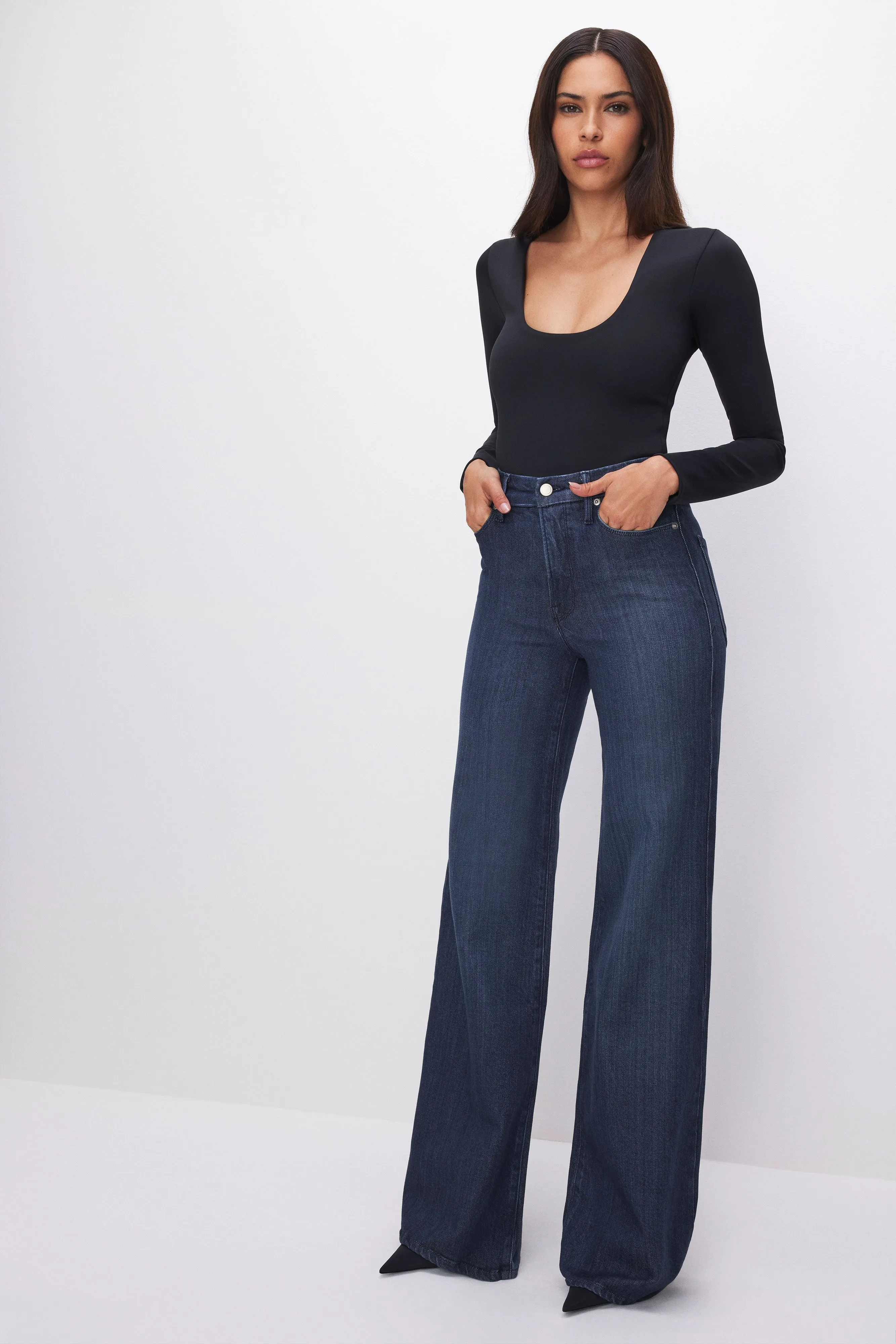 SCULPTING SCOOP NECK BODYSUIT | BLACK001 sold by Good American product image thumbnail 2