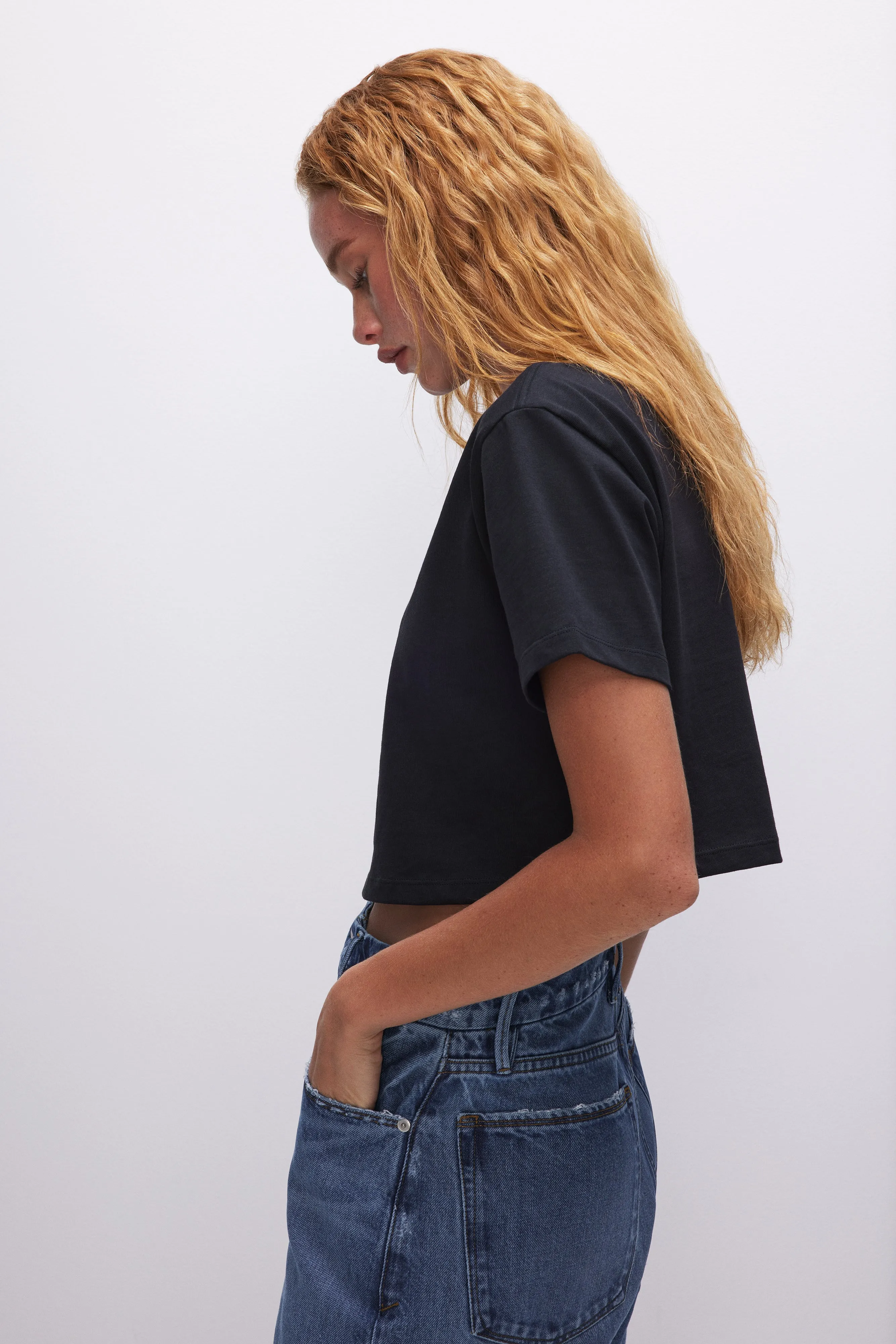 COTTON CROPPED TEE | BLACK001 sold by Good American product image thumbnail 3