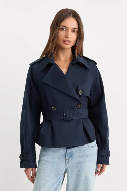 THE CROPPED TRENCH JACKET | NEW NAVY002 made by Good American