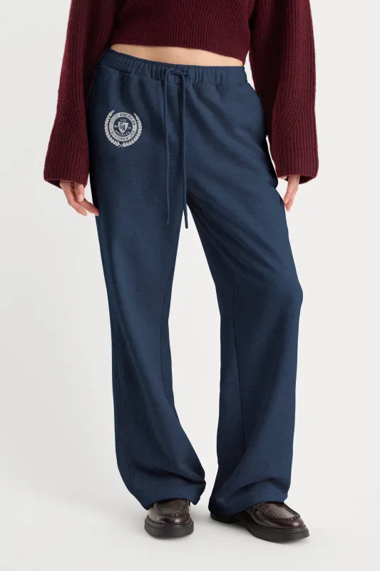 THE BRUSHED FLEECE SWEATPANT | NEW NAVY made by Good American