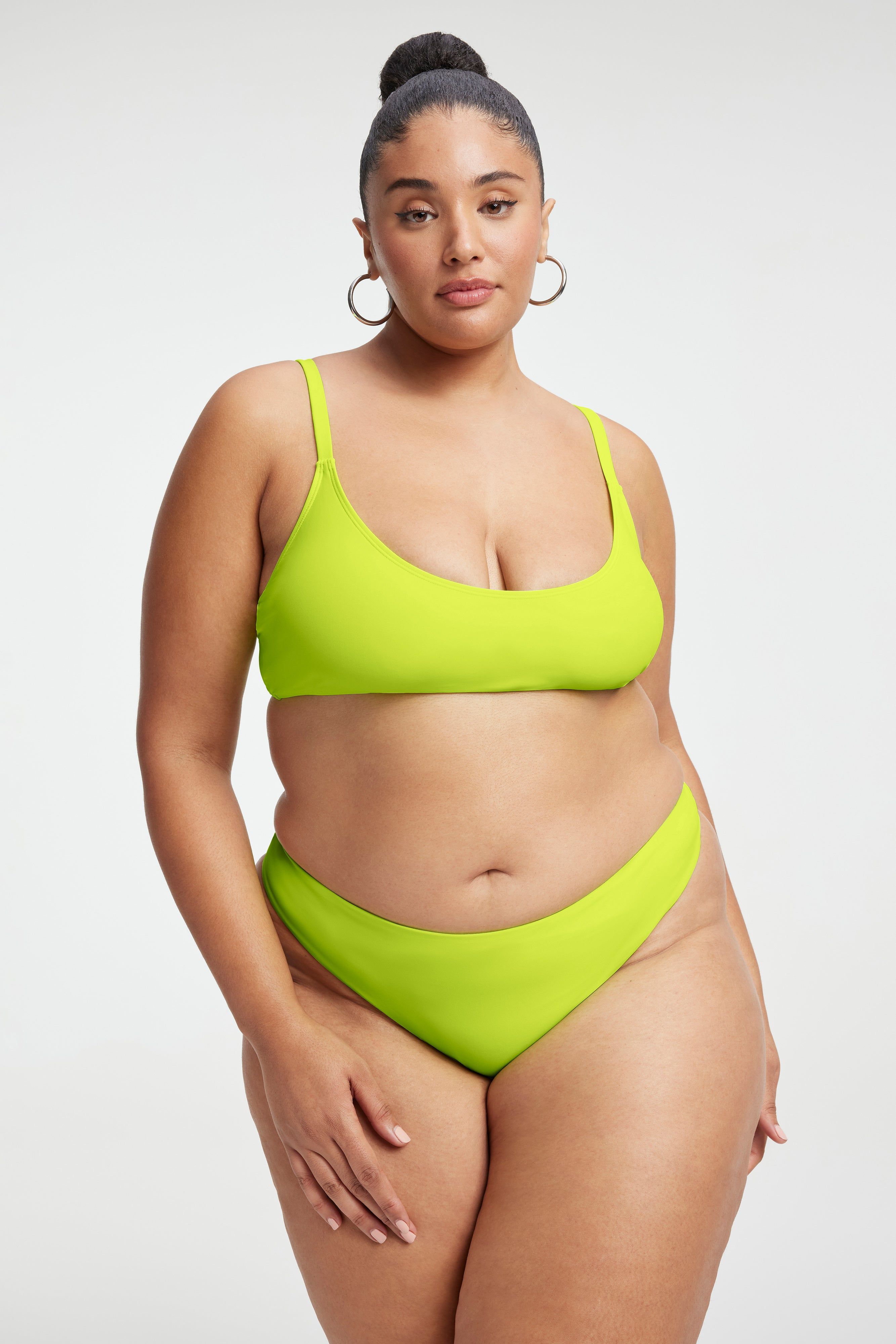 DEEP SCOOP BIKINI TOP | ELECTRIC LIME002 sold by Good American product image thumbnail 6