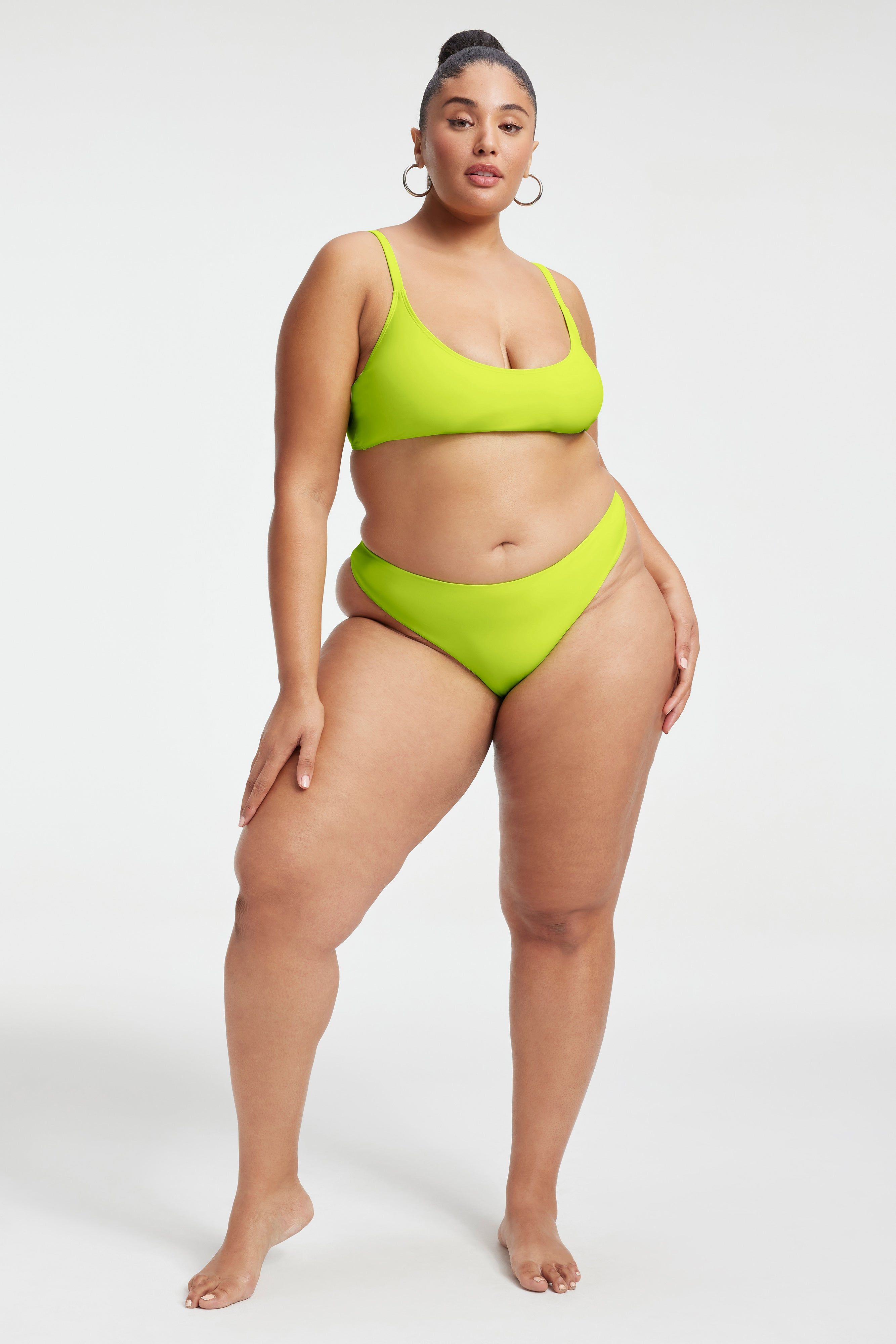 DEEP SCOOP BIKINI TOP | ELECTRIC LIME002 sold by Good American product image thumbnail 5