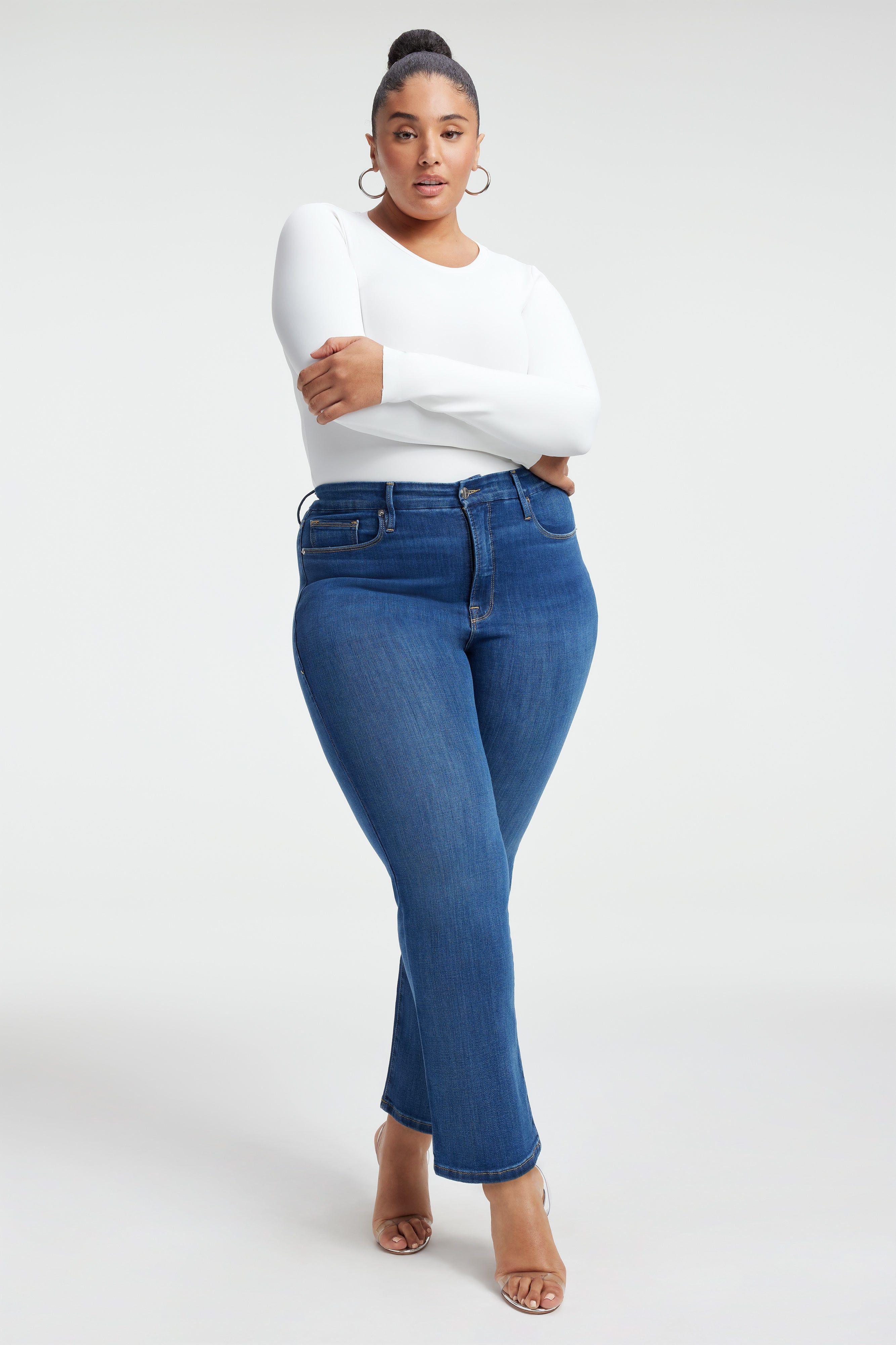 GOOD LEGS STRAIGHT JEANS| BLUE007 sold by Good American product image thumbnail 7