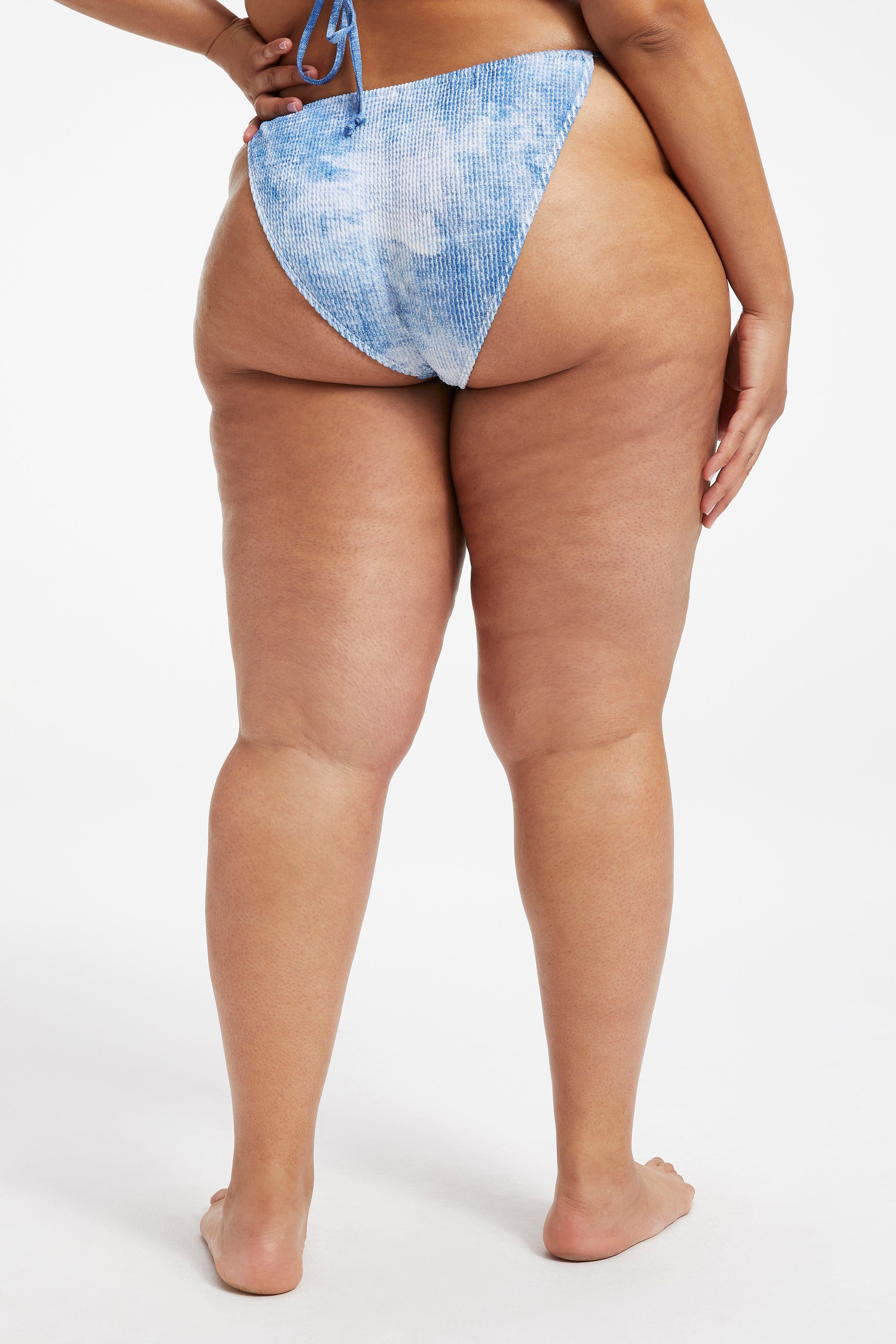 ALWAYS FITS TINY TIES BIKINI BOTTOM | INDIGO TIE DYE002 sold by Good American product image thumbnail 5