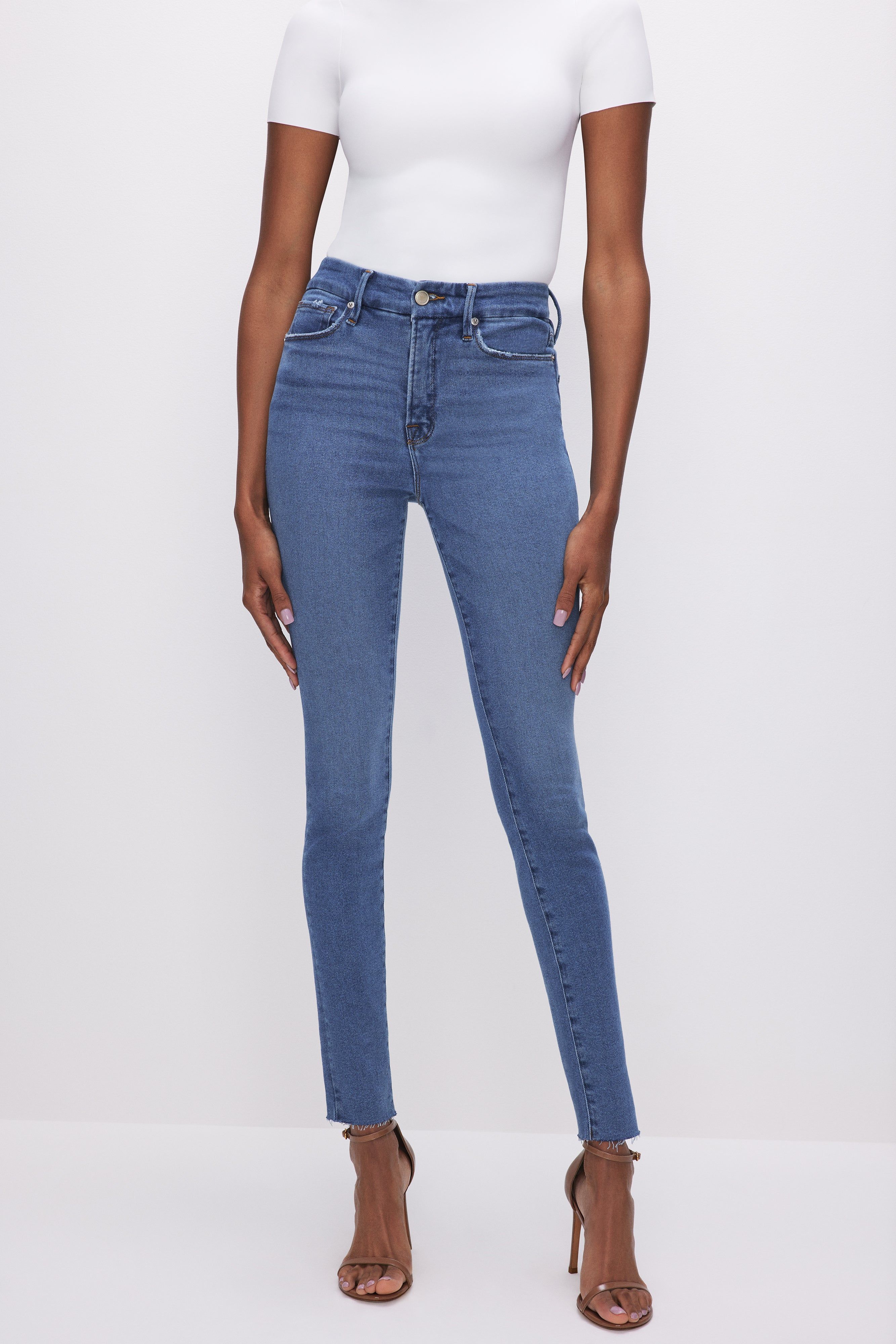 GOOD LEGS SKINNY JEANS | INDIGO451 sold by Good American product image thumbnail 8