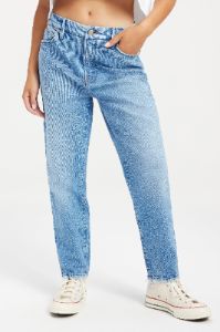 GOOD PETITE GIRLFRIEND  JEANS | INDIGO351 sold by Good American