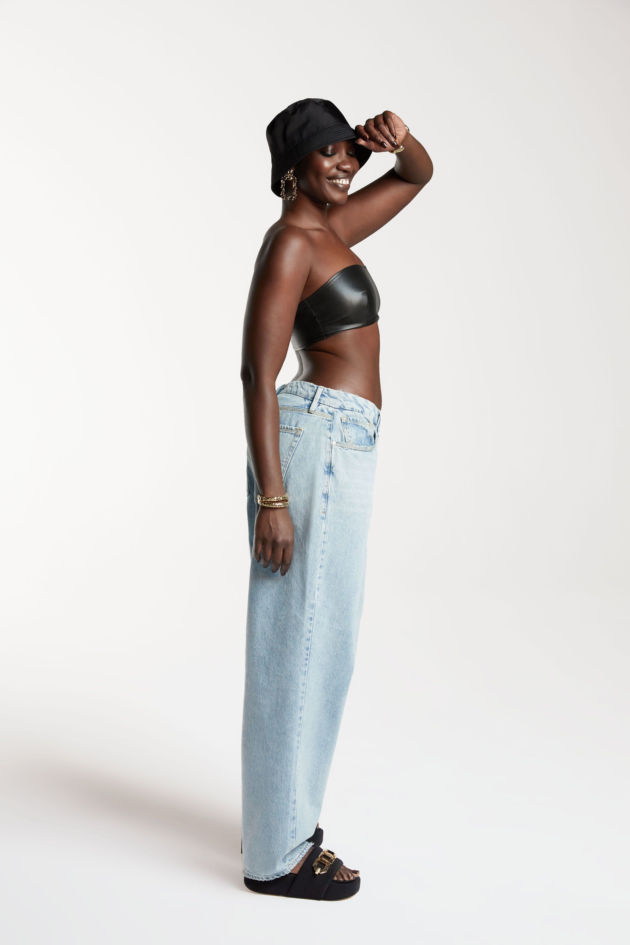 GOOD '90s LOOSE JEANS | BLUE725 sold by Good American product image thumbnail 2