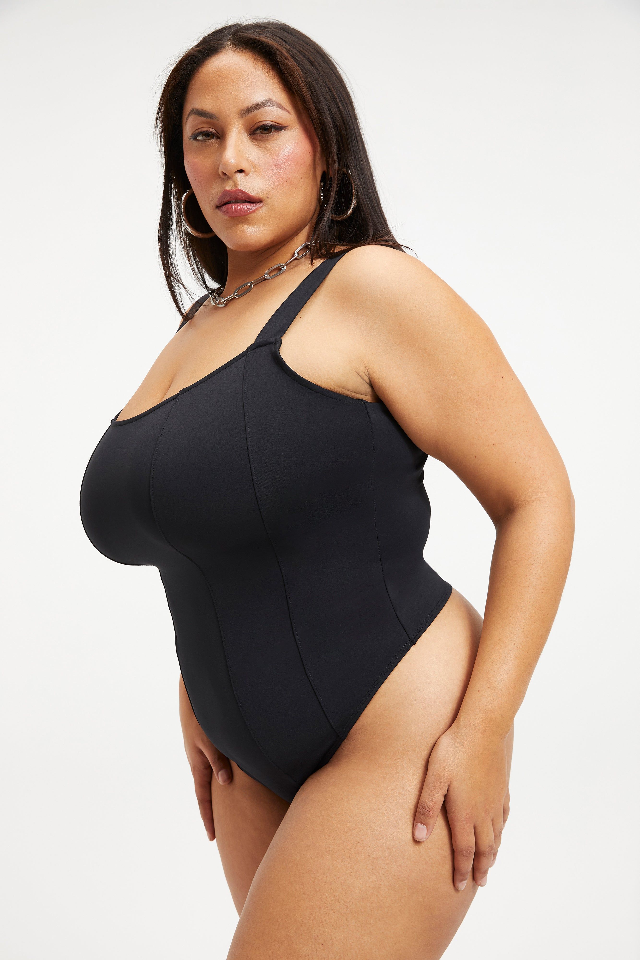 SCUBA CONTOUR BODYSUIT | BLACK001 sold by Good American product image thumbnail 9