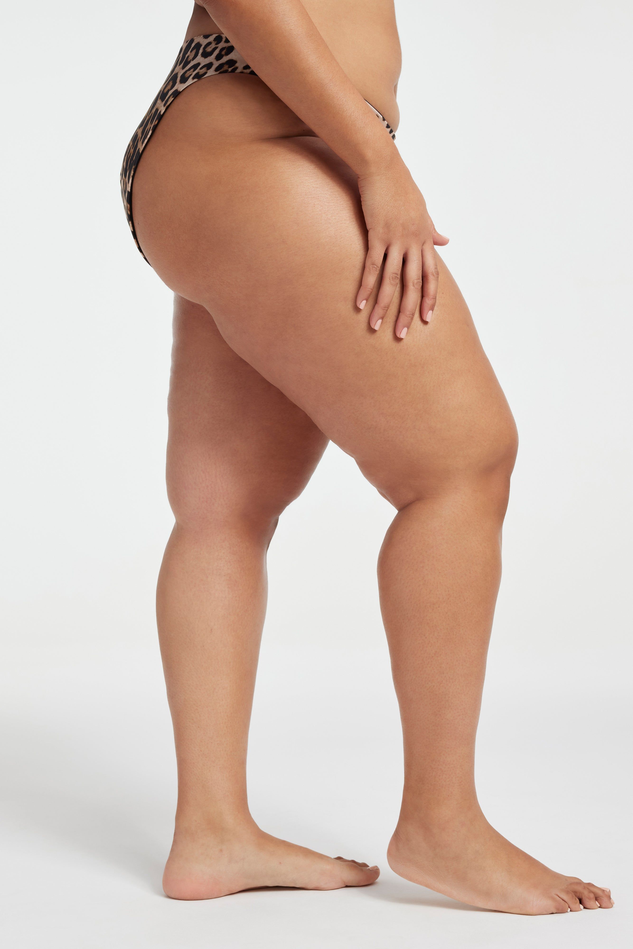 REVERSIBLE BETTER BIKINI BOTTOM| LEOPARDREVERSE001 sold by Good American product image thumbnail 9