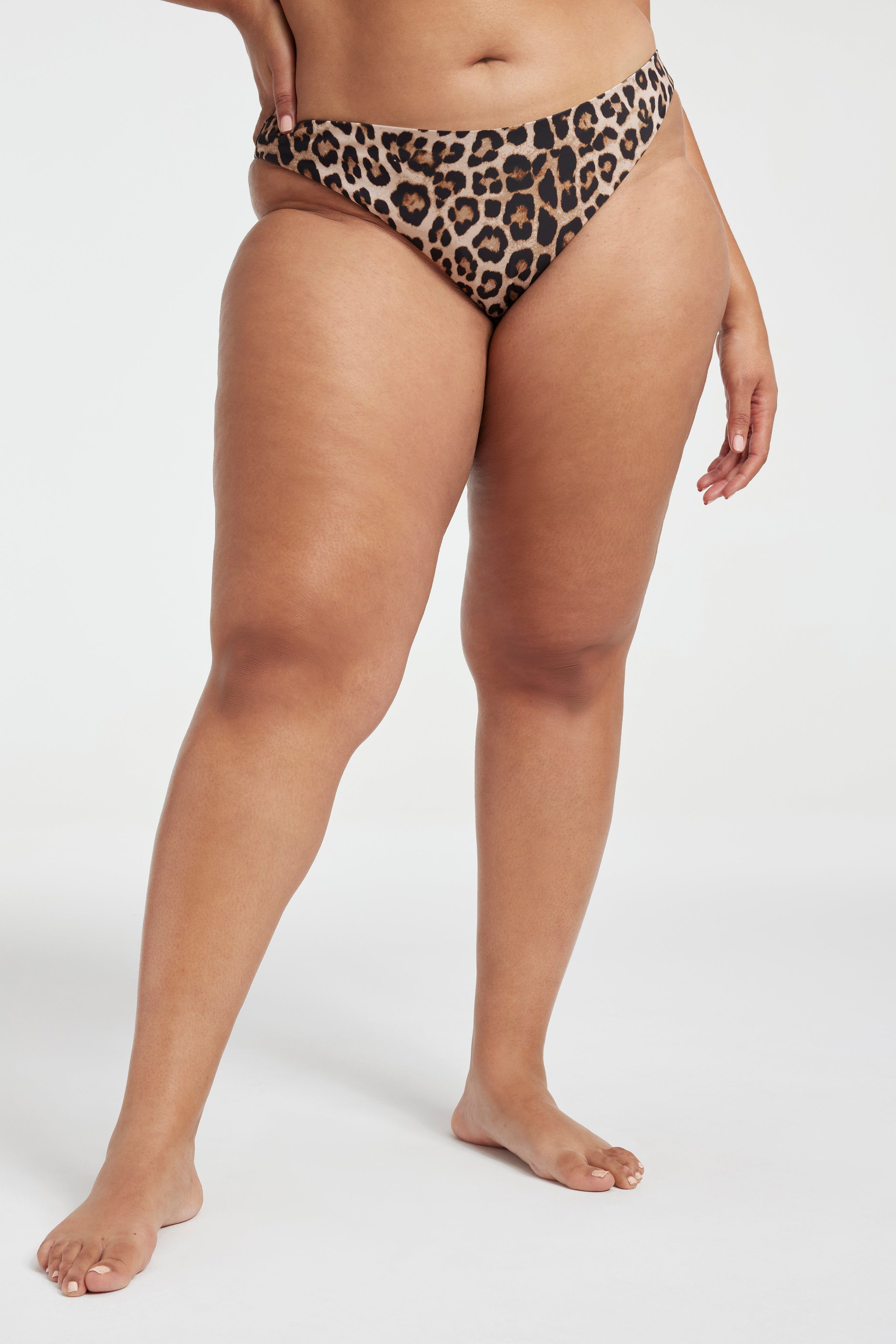 REVERSIBLE BETTER BIKINI BOTTOM| LEOPARDREVERSE001 sold by Good American product image thumbnail 6