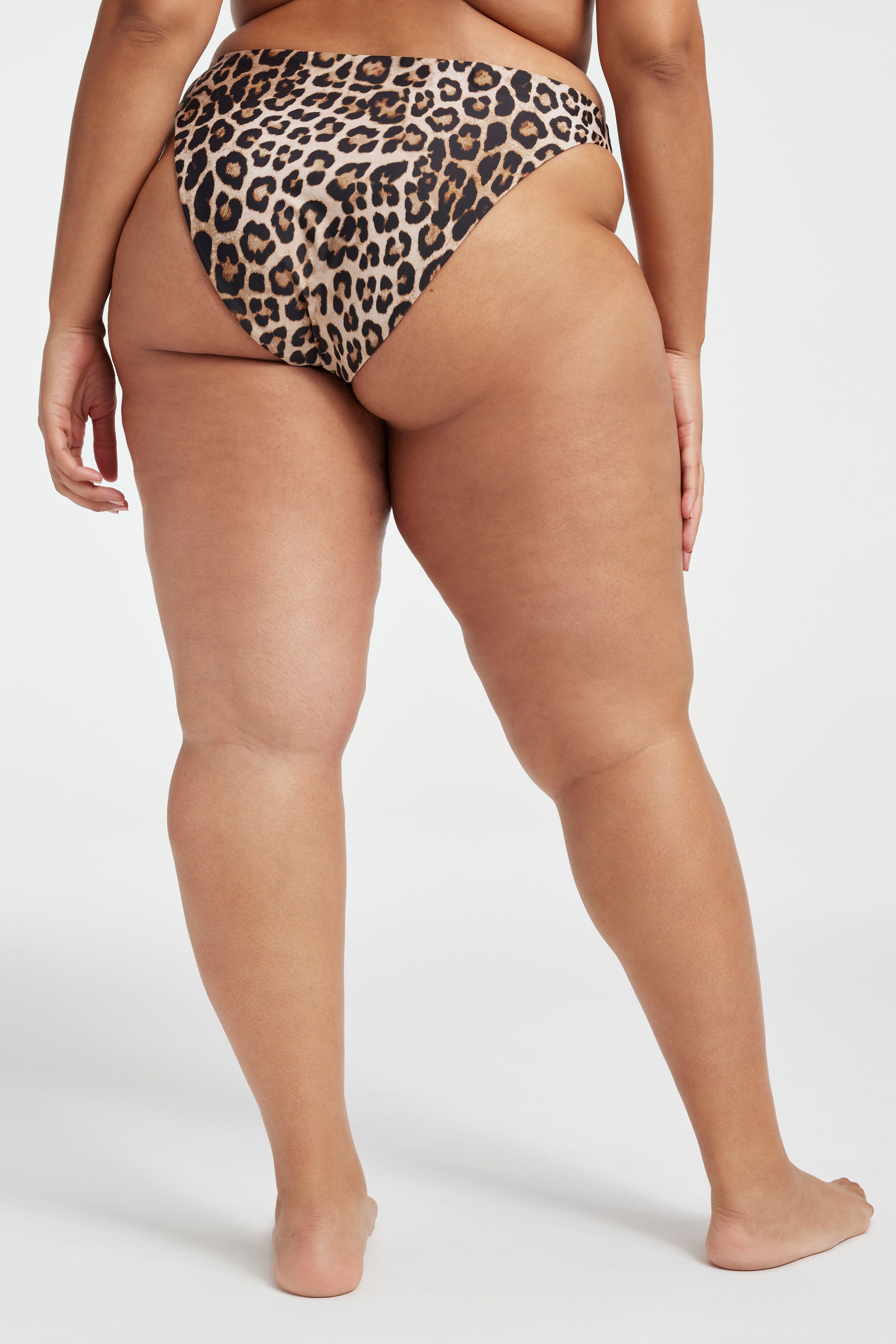 REVERSIBLE BETTER BIKINI BOTTOM| LEOPARDREVERSE001 sold by Good American product image thumbnail 10