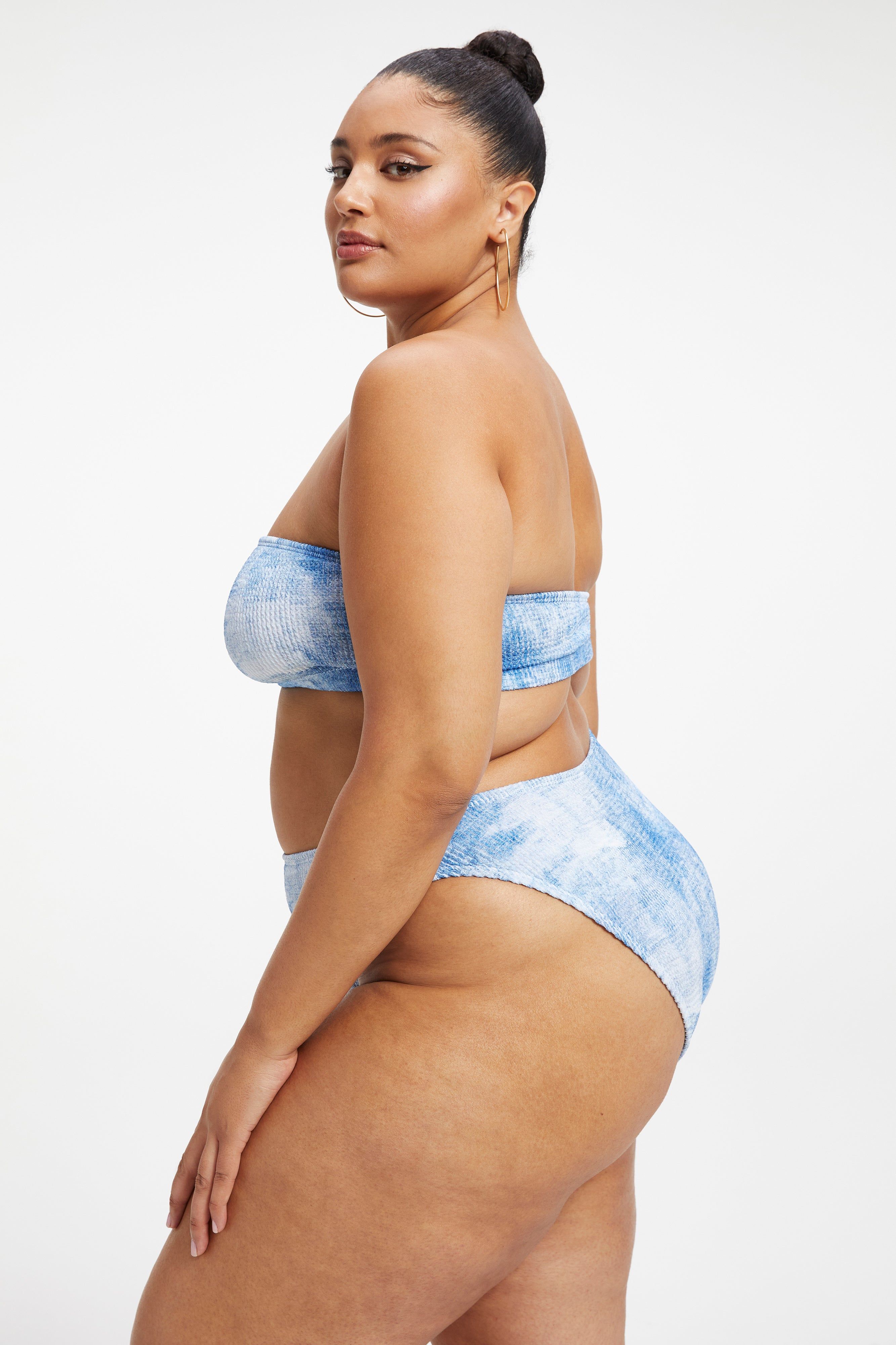 ALWAYS FITS BETTER BAND BIKINI TOP | INDIGO TIE DYE002 sold by Good American product image thumbnail 13