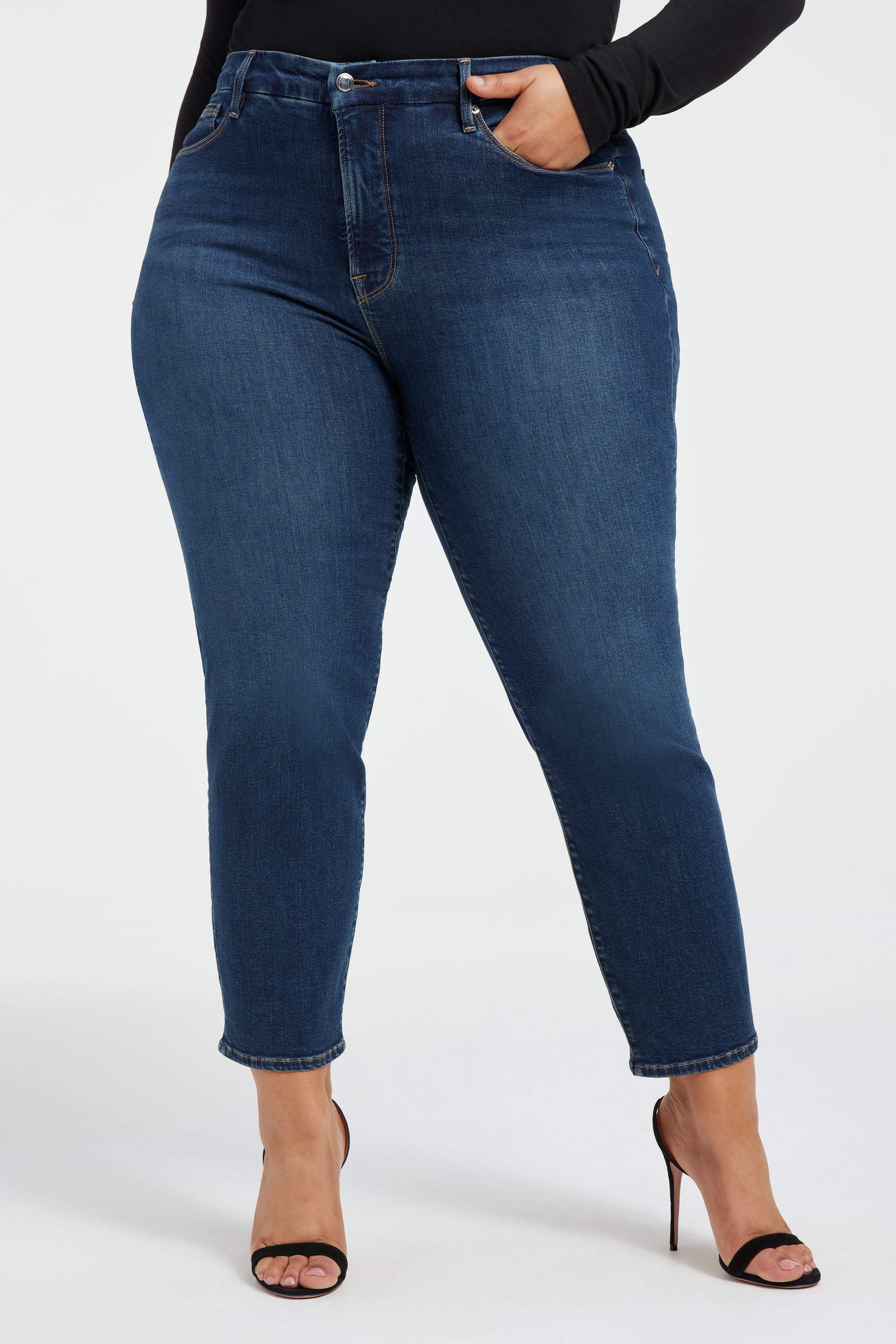 GOOD CLASSIC JEANS | BLUE609 sold by Good American product image thumbnail 6