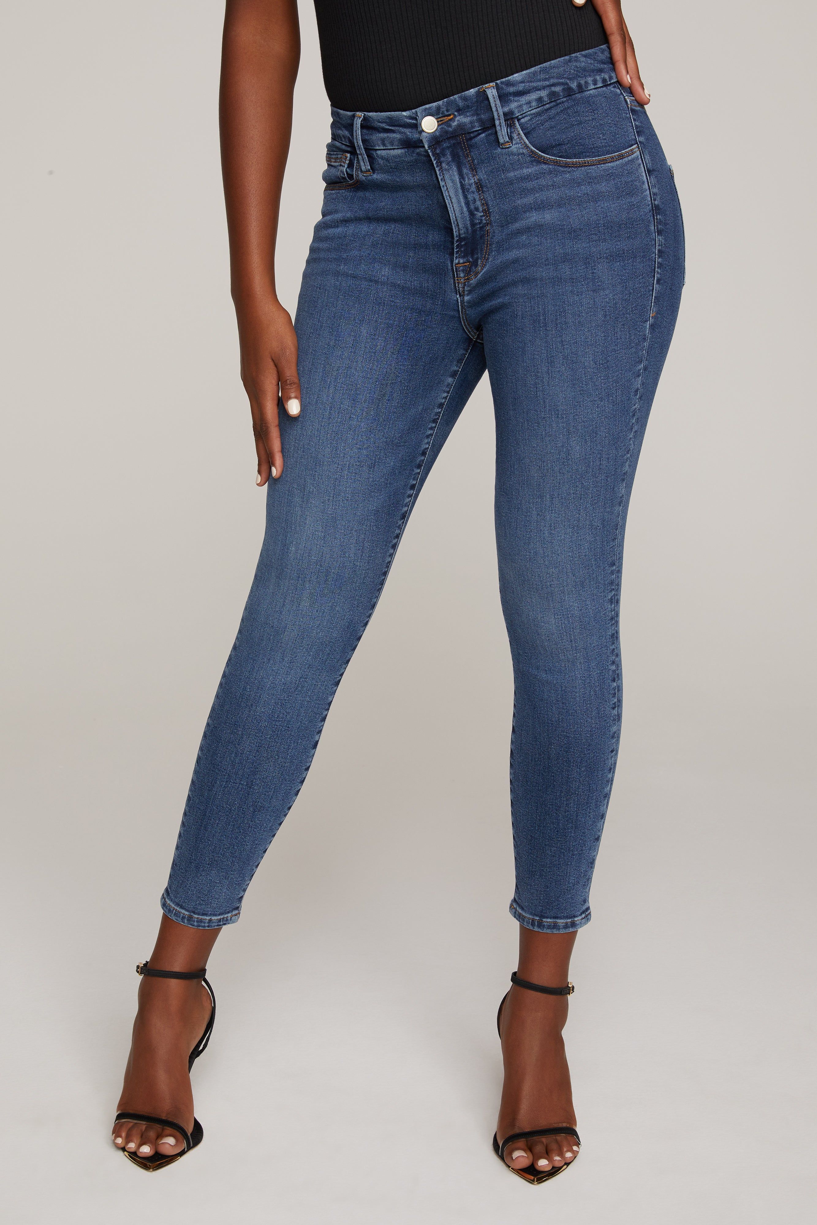 GOOD LEGS CROPPED JEANS | BLUE615 sold by Good American product image thumbnail 12