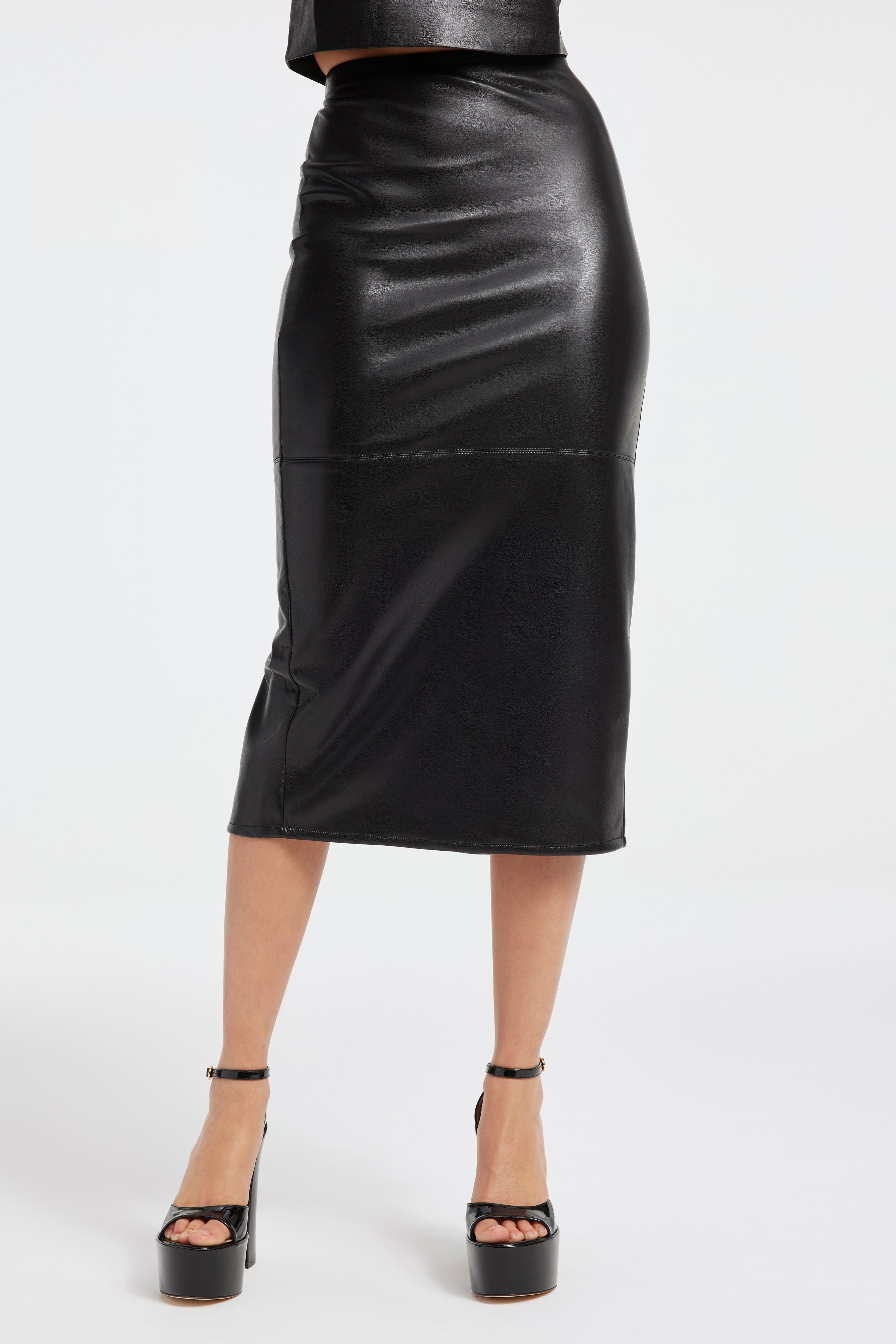 FAUX LEATHER MIDI SKIRT | BLACK001 sold by Good American product image thumbnail 5