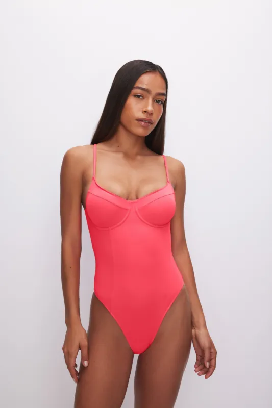 COMPRESSION SHOWOFF SWIMSUIT | FIERY CORAL 002 sold by Good American