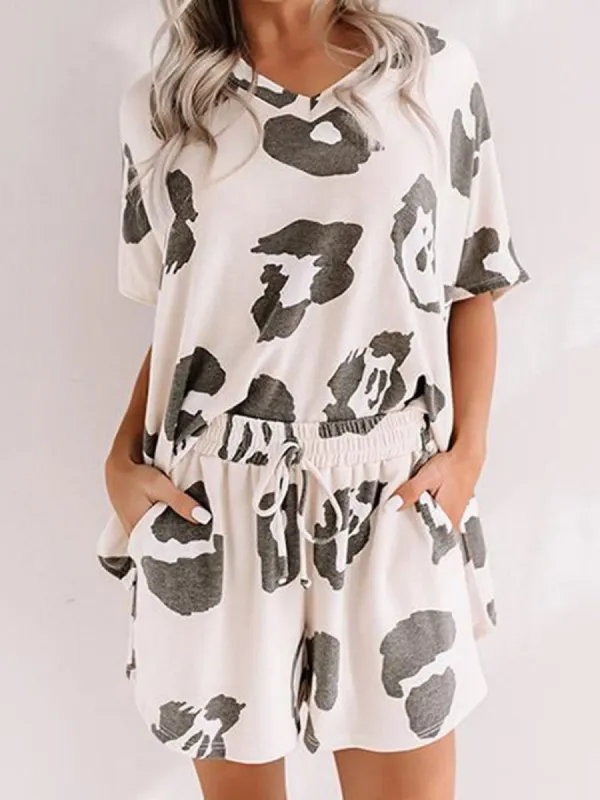 'Monica' V-neck Leopard Pattern Loungewear Set (2 Colors) made by Goodnight Macaroon