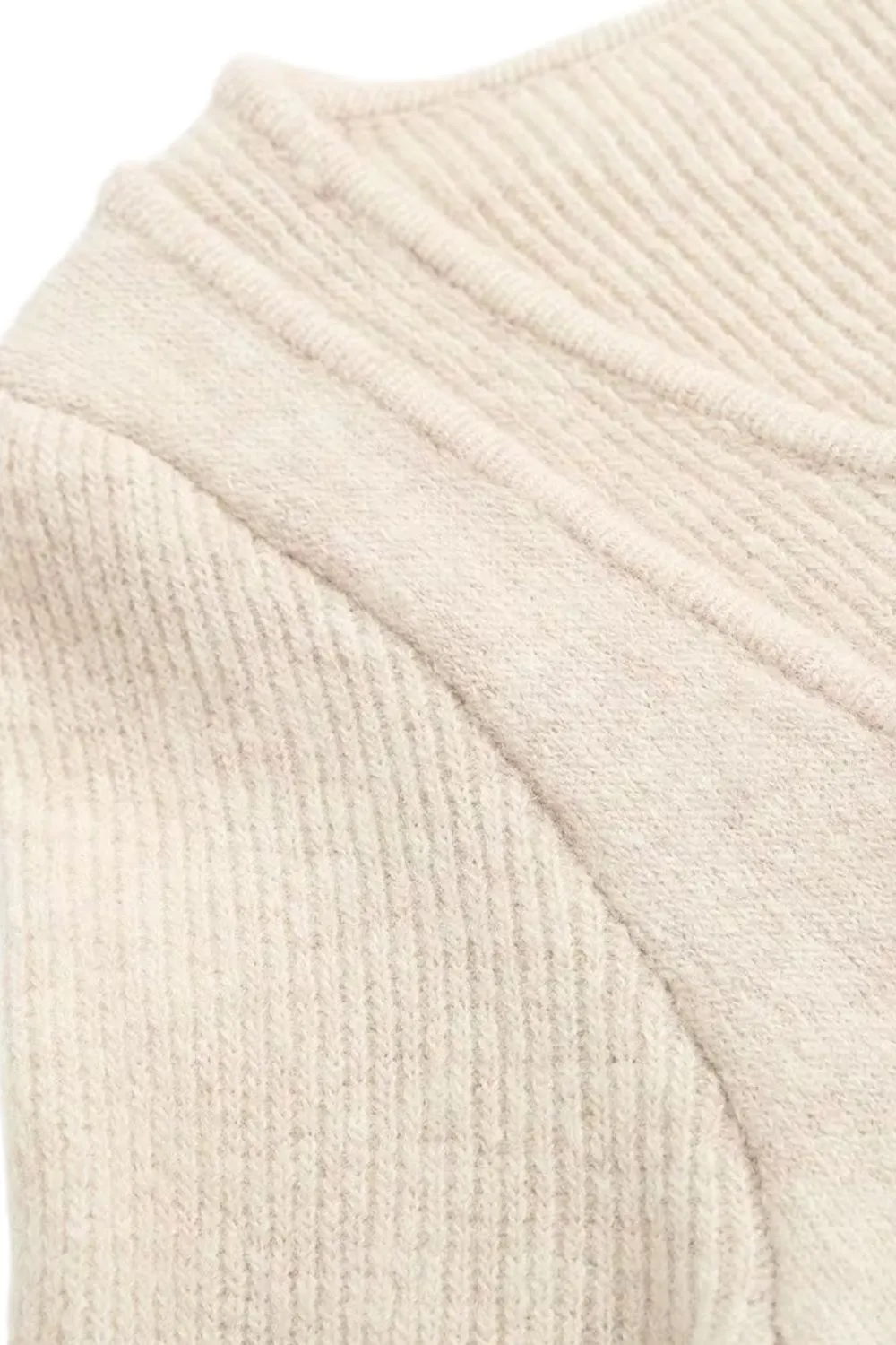 'Elena'Irregular Two-Tone Buttoned Knit Top sold by Goodnight Macaroon product image thumbnail 4