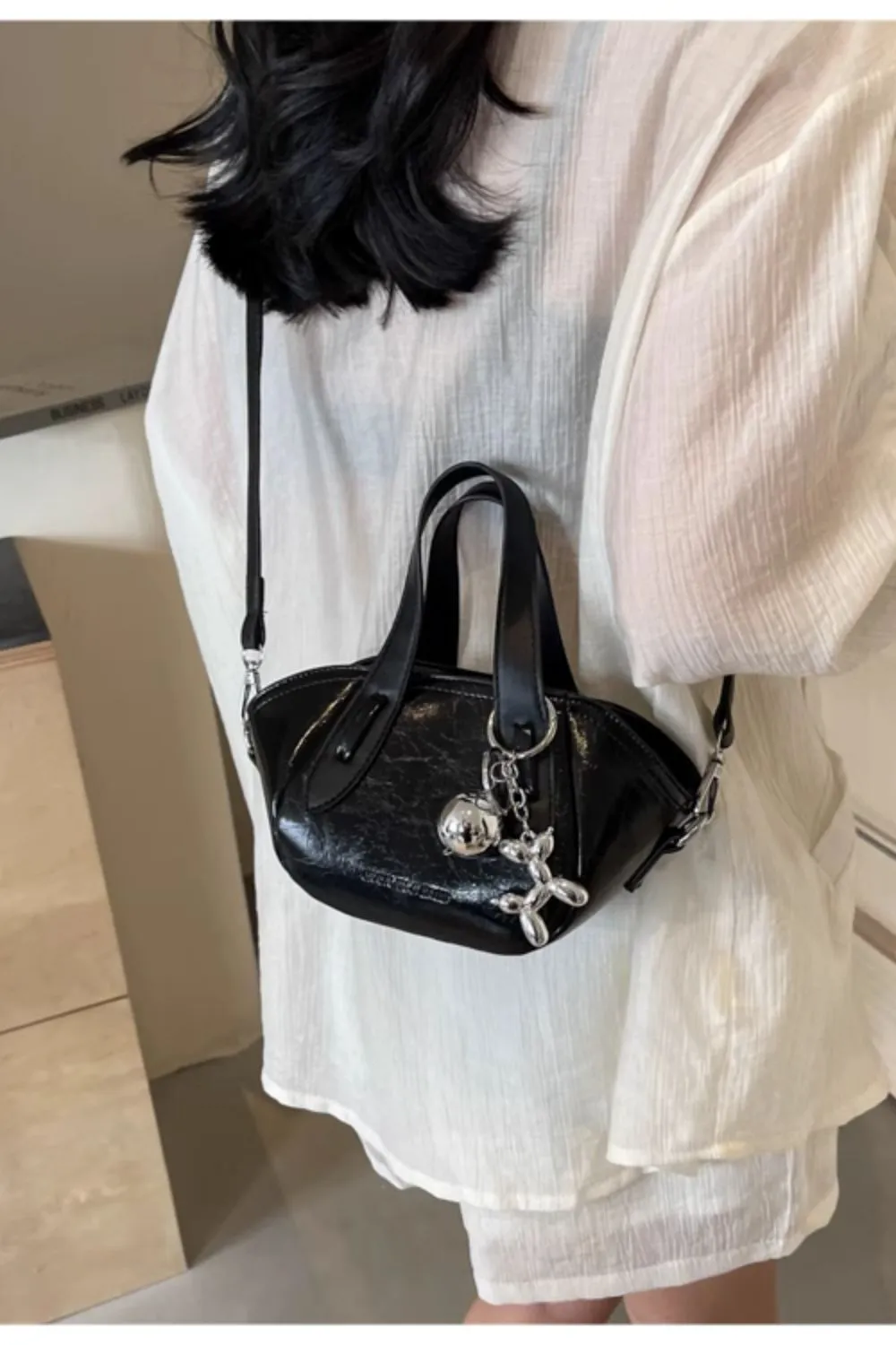 'Leandro' Single Shoulder Crossbody Bucket Bag(8 color) sold by Goodnight Macaroon product image thumbnail 4