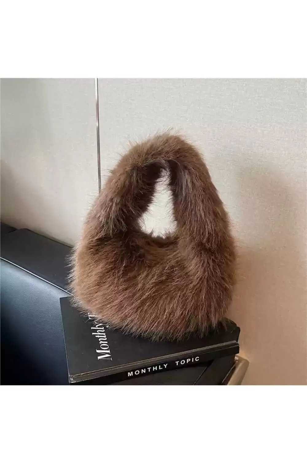 'Luz' Fuzzy Dumpling Bag(5 color) sold by Goodnight Macaroon product image thumbnail 3