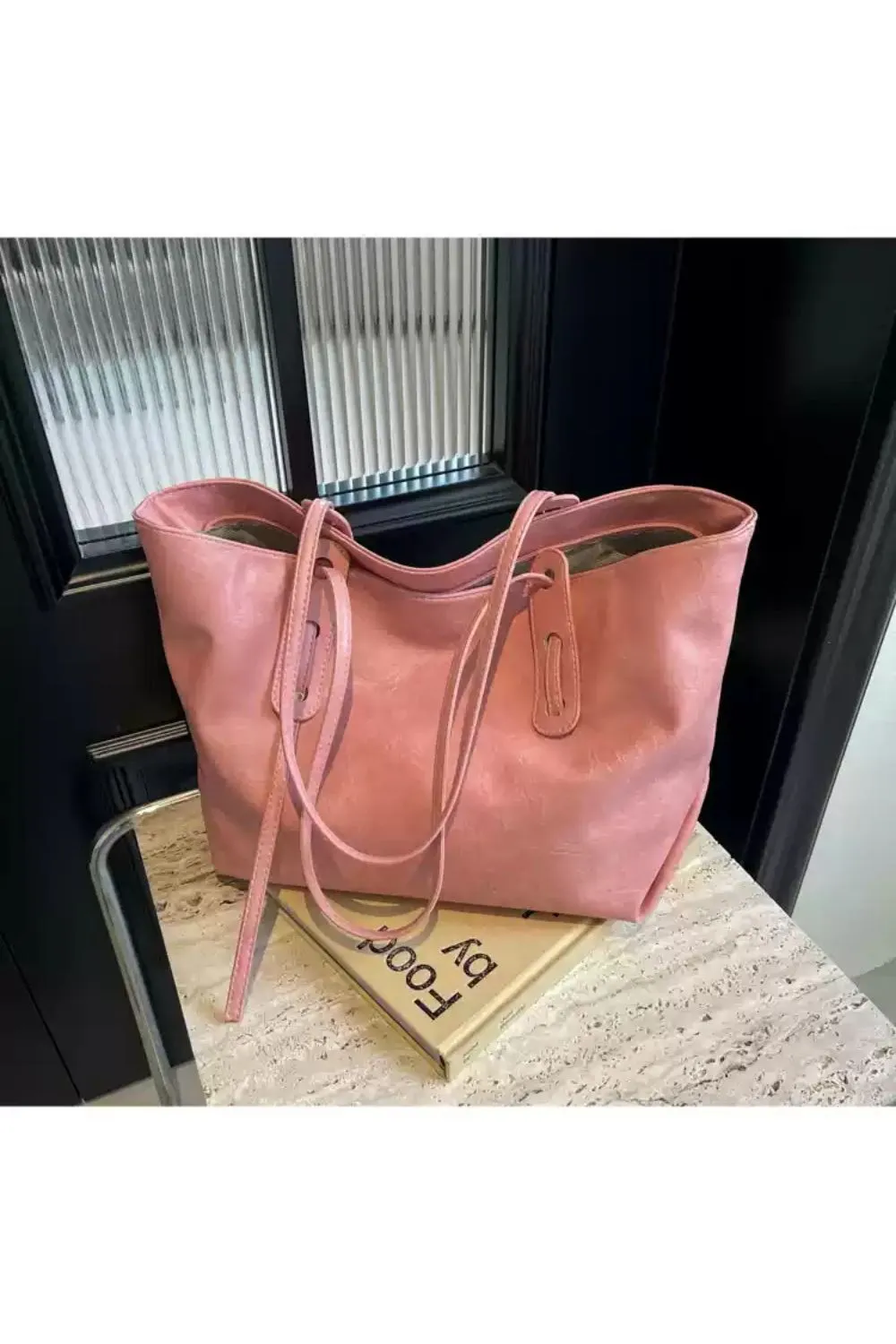 'Tia' Pleated Single-Shoulder Bag(4 color) sold by Goodnight Macaroon product image thumbnail 3